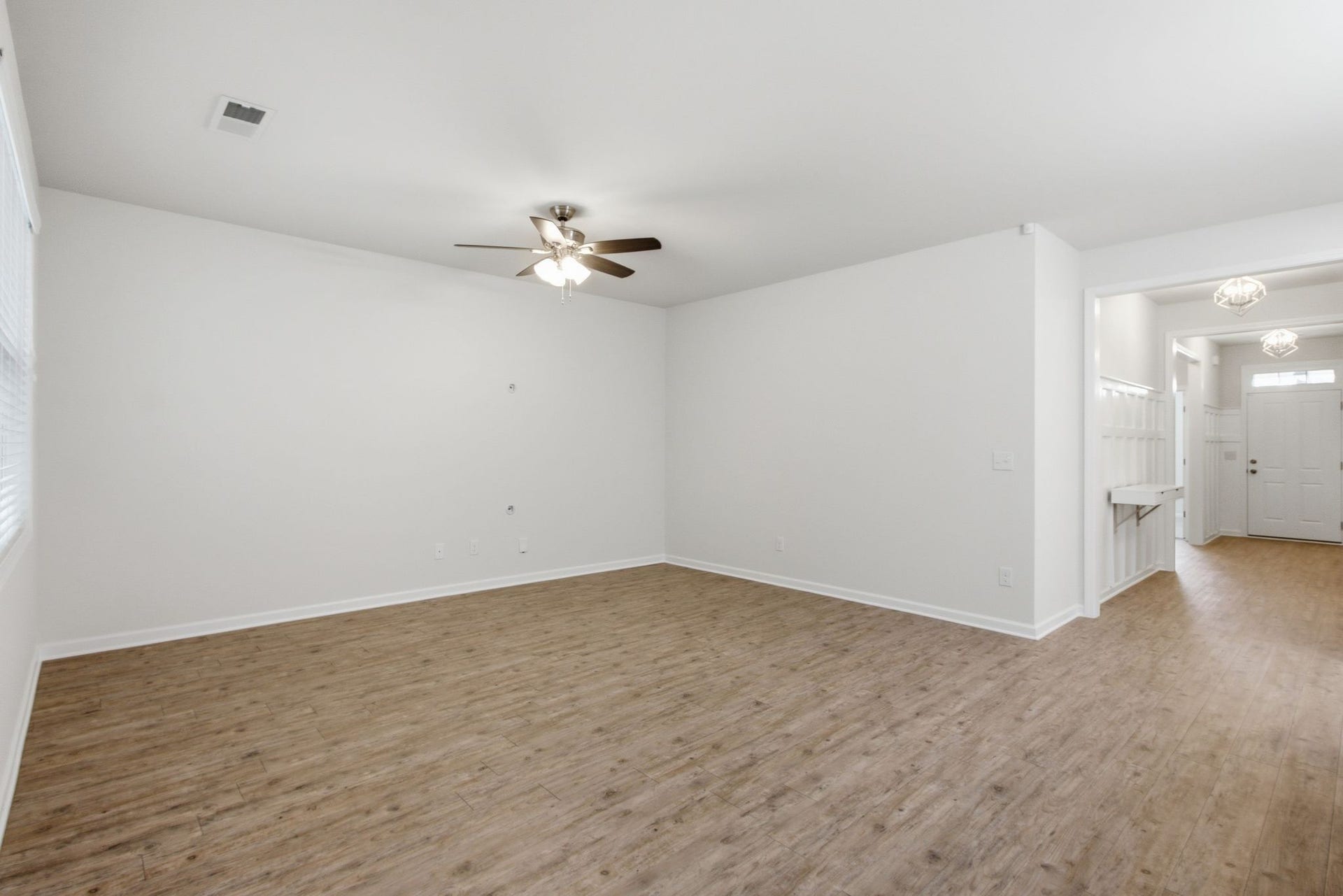 716 Prominence Rd, Columbia, TN 38401 Family Room