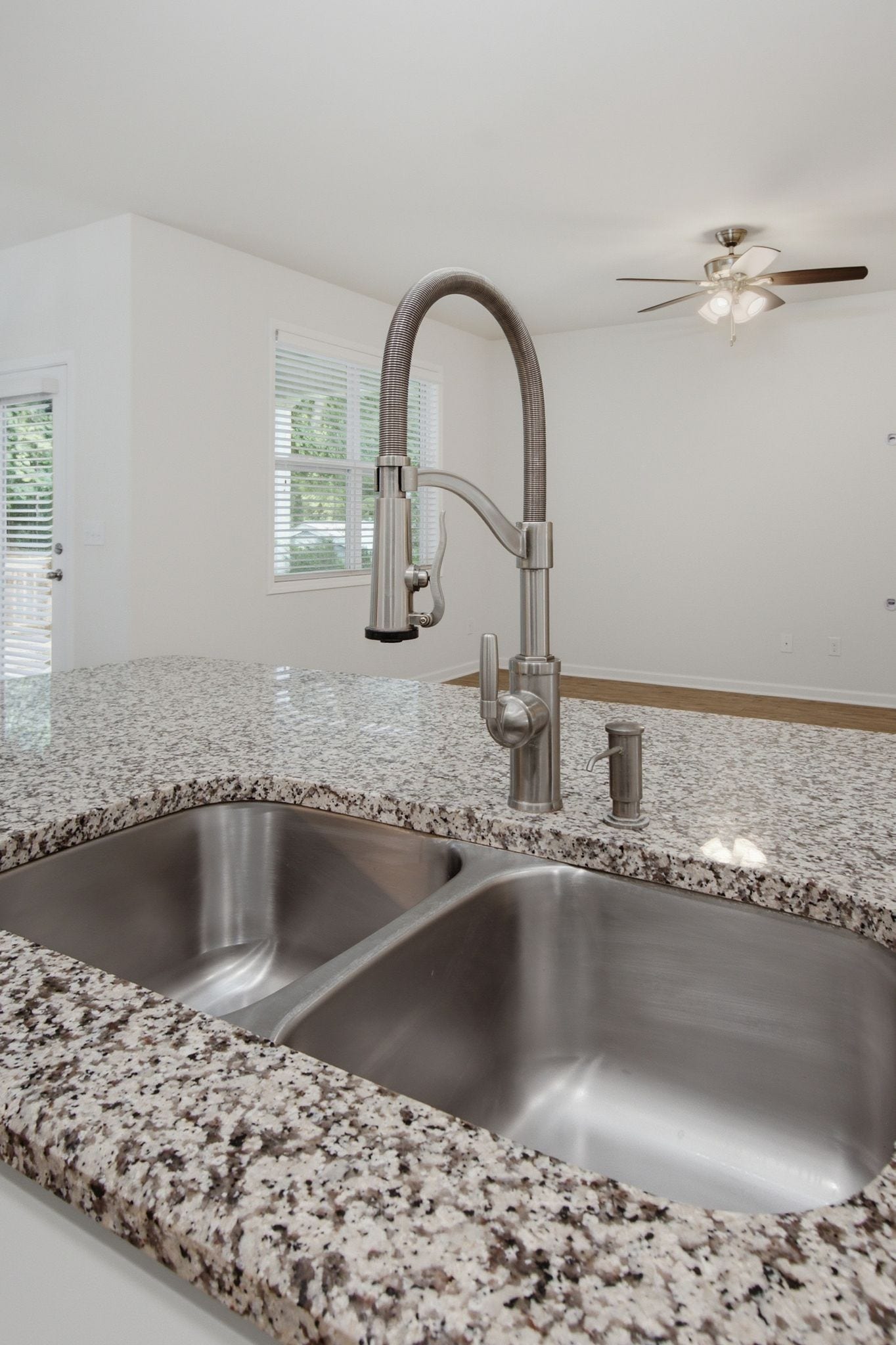 716 Prominence Rd, Columbia, TN 38401 Double Stainless Steel Sink