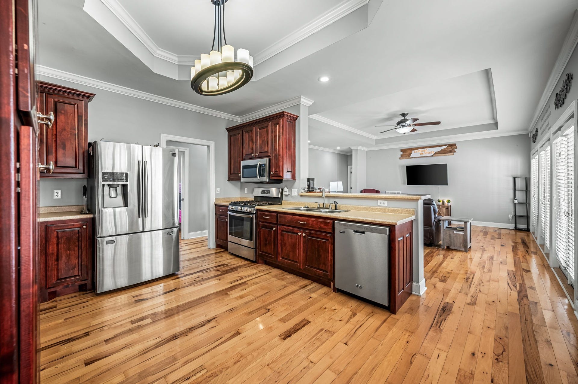 96 Auburn Hills Dr, Woodbury, TN 37190