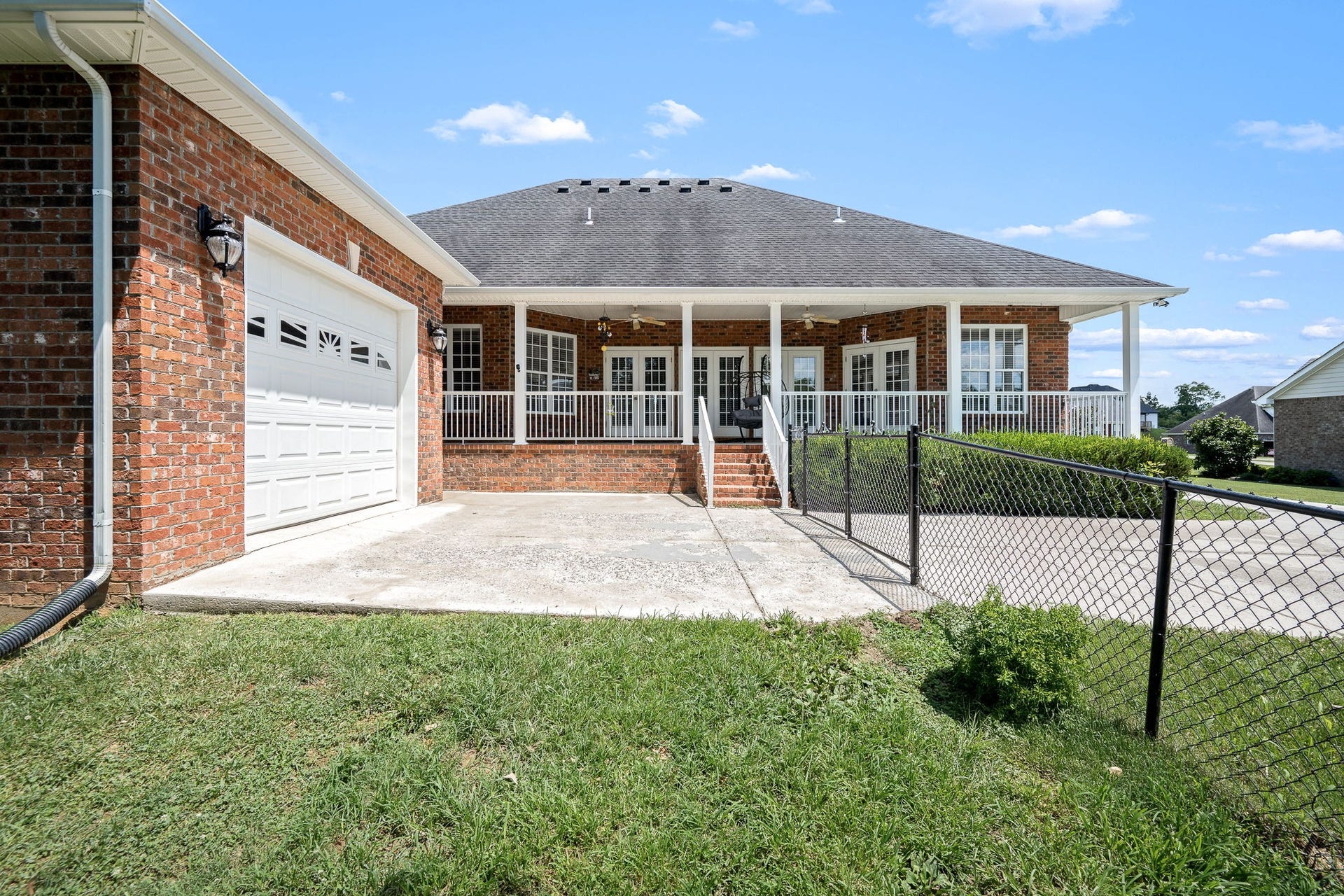 96 Auburn Hills Dr, Woodbury, TN 37190