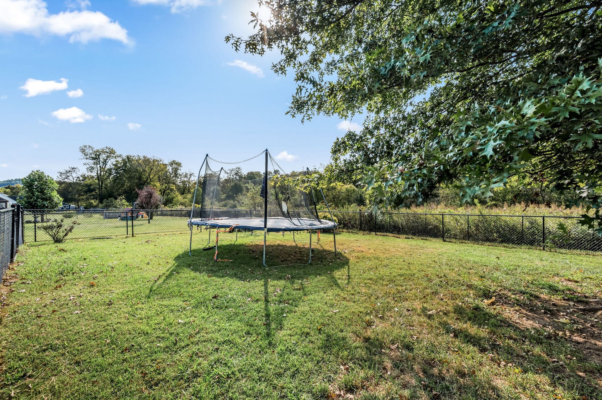 96 Auburn Hills Dr, Woodbury, TN 37190
