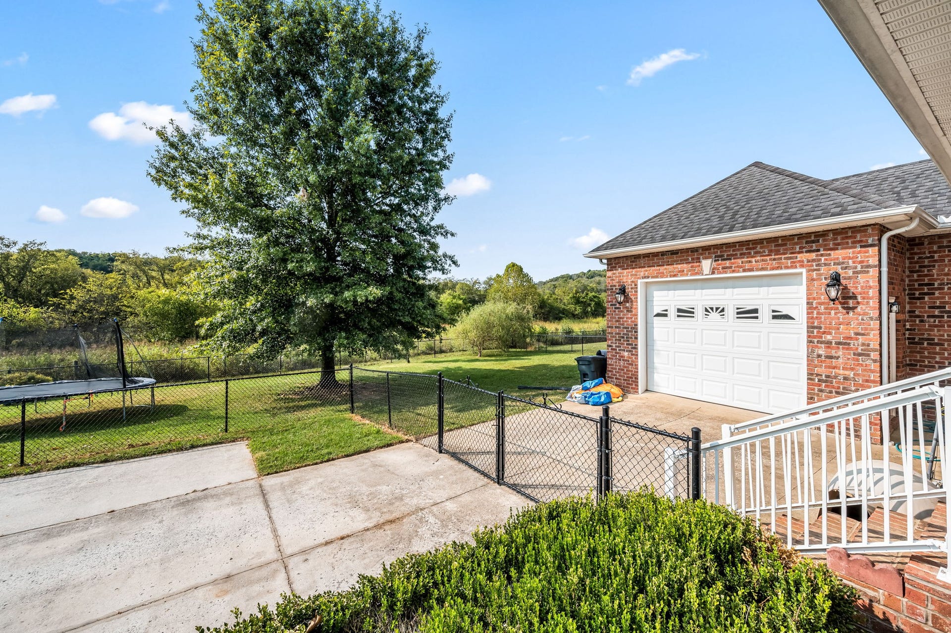 96 Auburn Hills Dr, Woodbury, TN 37190