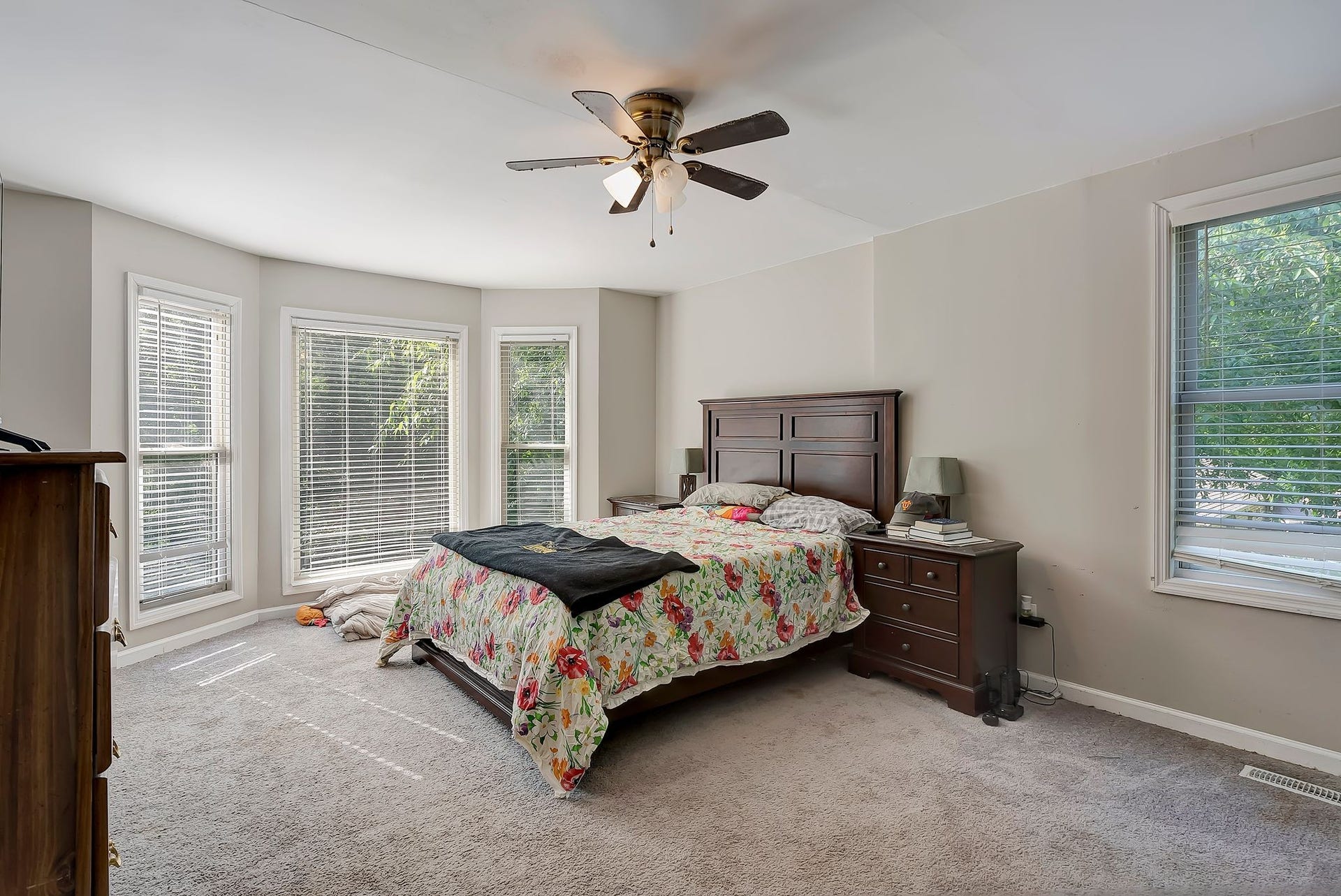 1440 College Park Dr, Columbia, TN 38401 1440 College Park Dr, Columbia, TN 38401