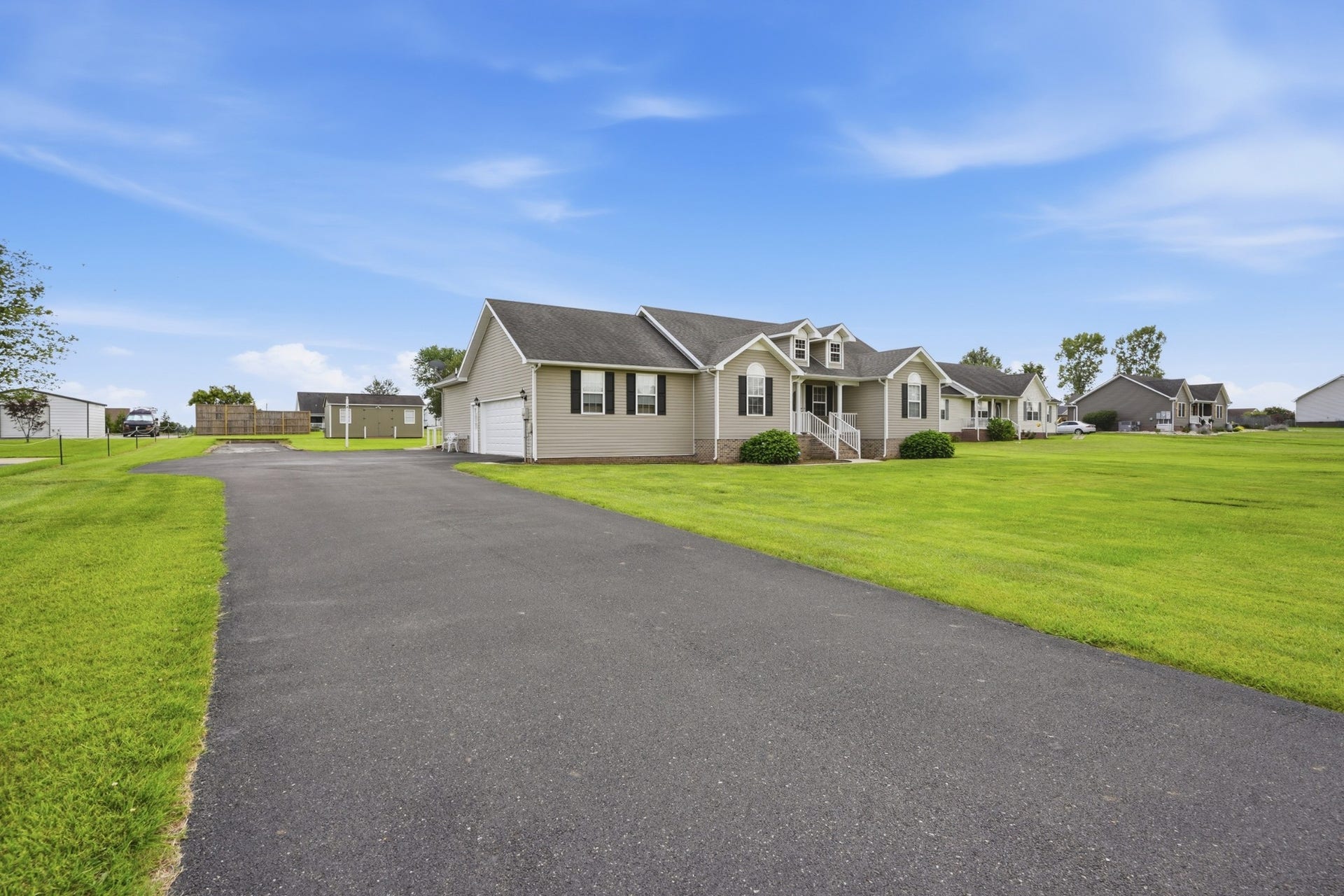 262 Green Grass Way, Manchester, TN 37355 262 Green Grass Way, Manchester, TN 37355
