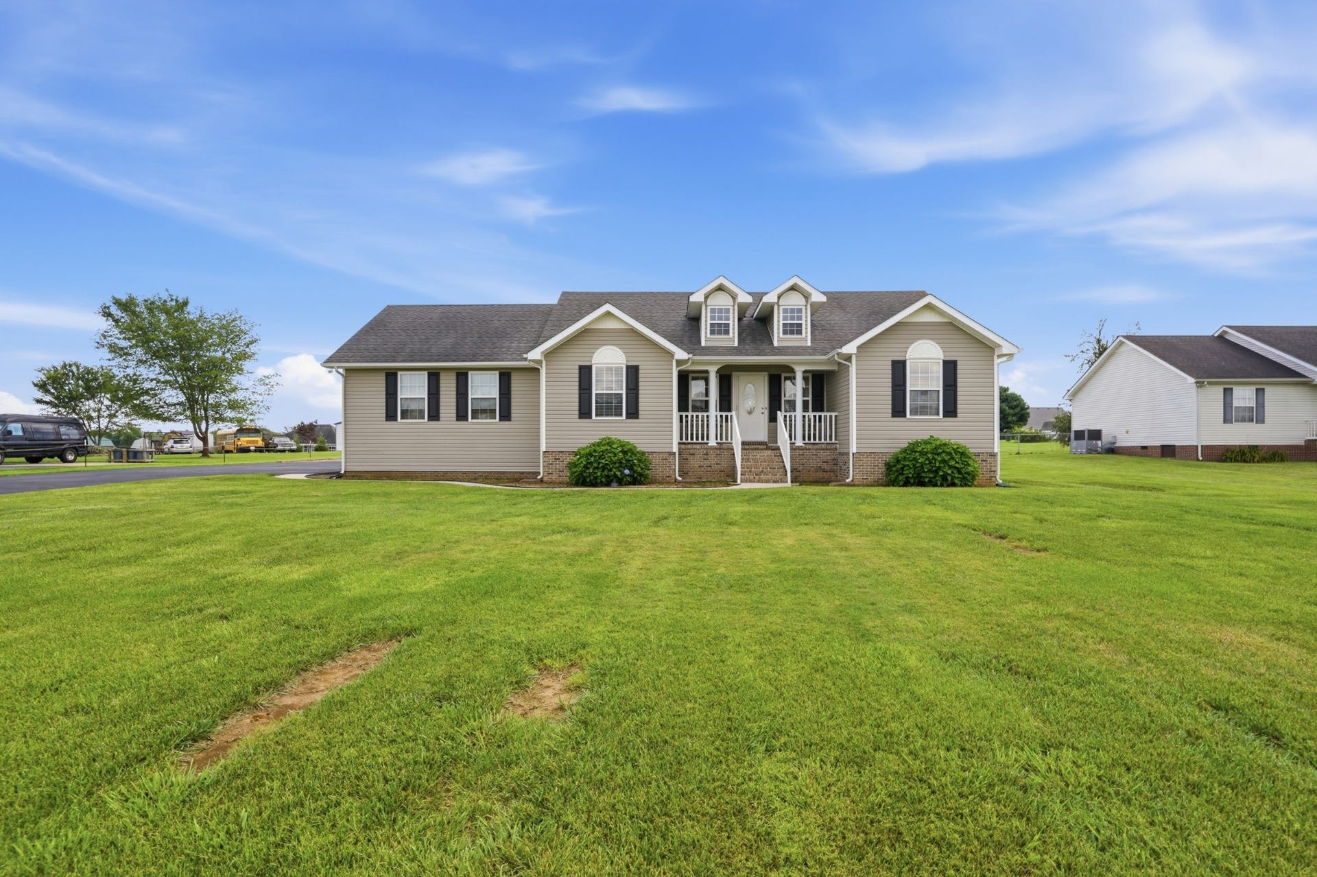 262 Green Grass Way, Manchester, TN 37355 262 Green Grass Way, Manchester, TN 37355