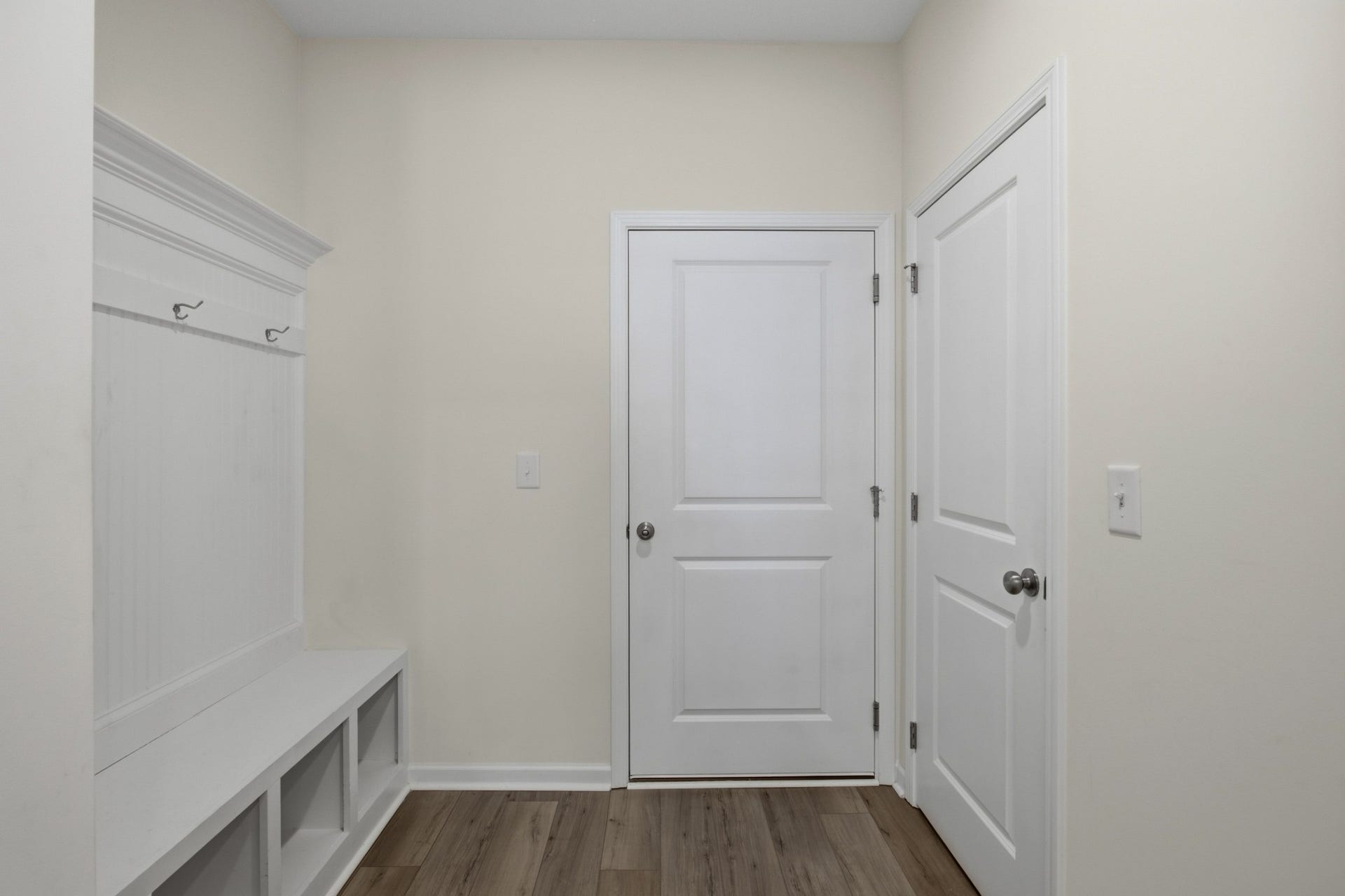548 Nightengale Ridge Dr, Columbia, TN 38401