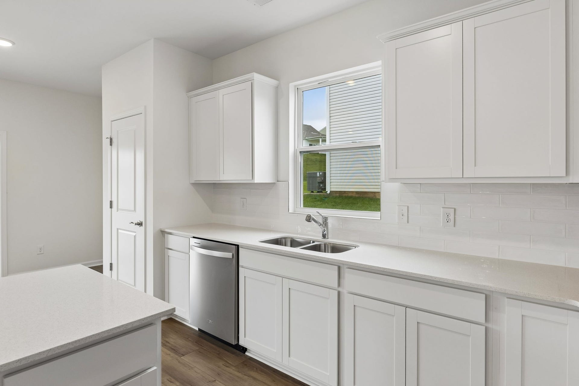 3274 Barrel Oak Pass, Columbia, TN 38401 3274 Barrel Oak Pass, Columbia, TN 38401
