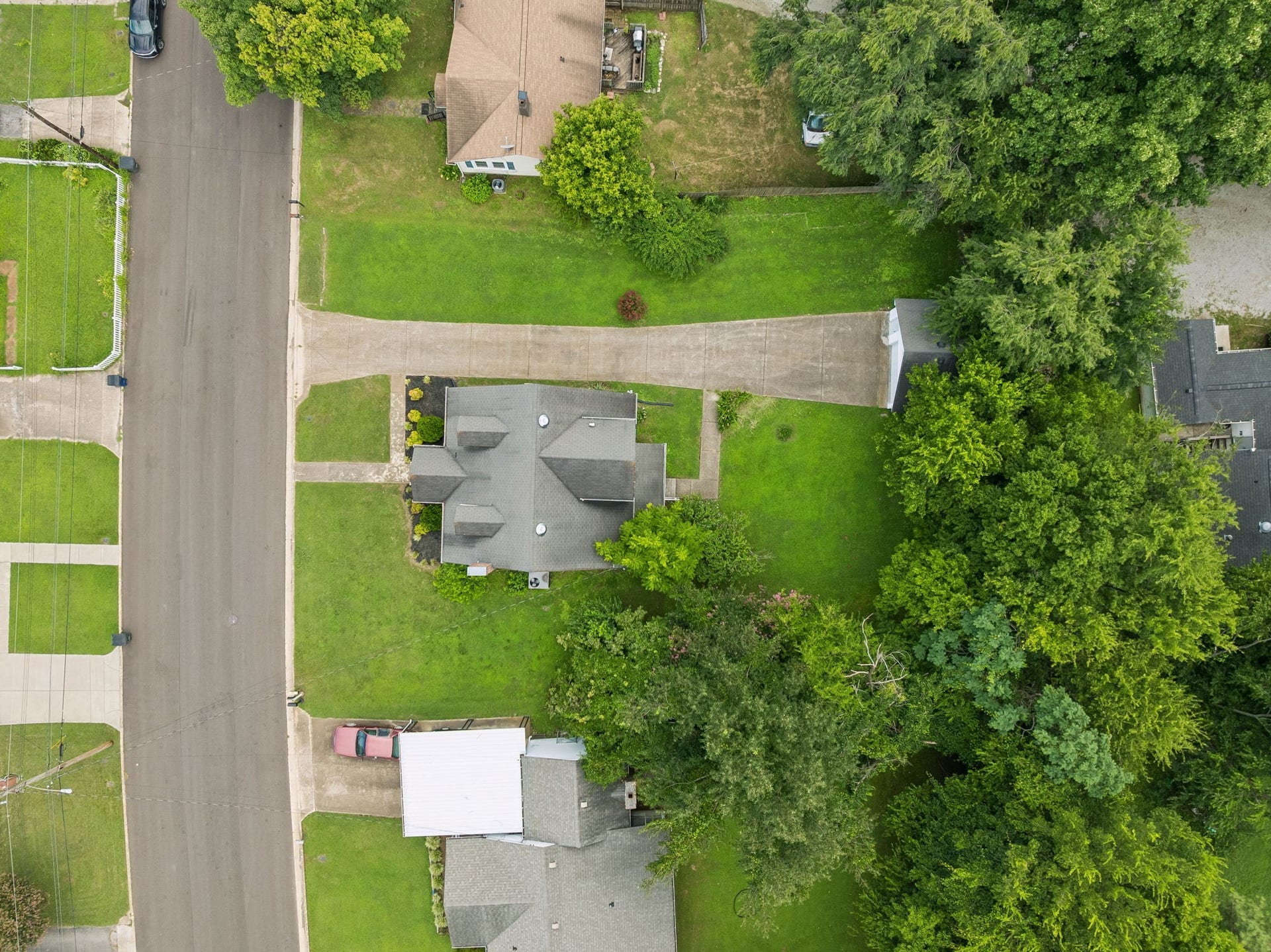 2116 Denham Ave, Columbia, TN 38401 2116 Denham Ave, Columbia, TN 38401