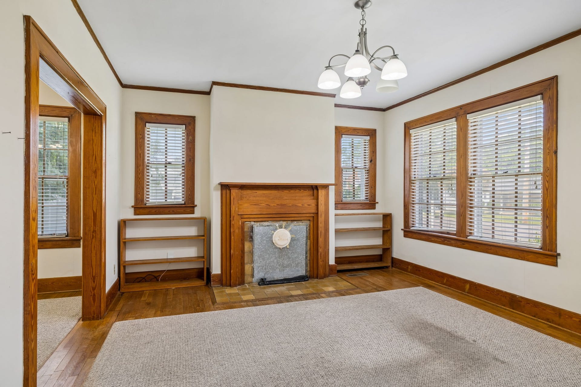 2116 Denham Ave, Columbia, TN 38401 2116 Denham Ave, Columbia, TN 38401