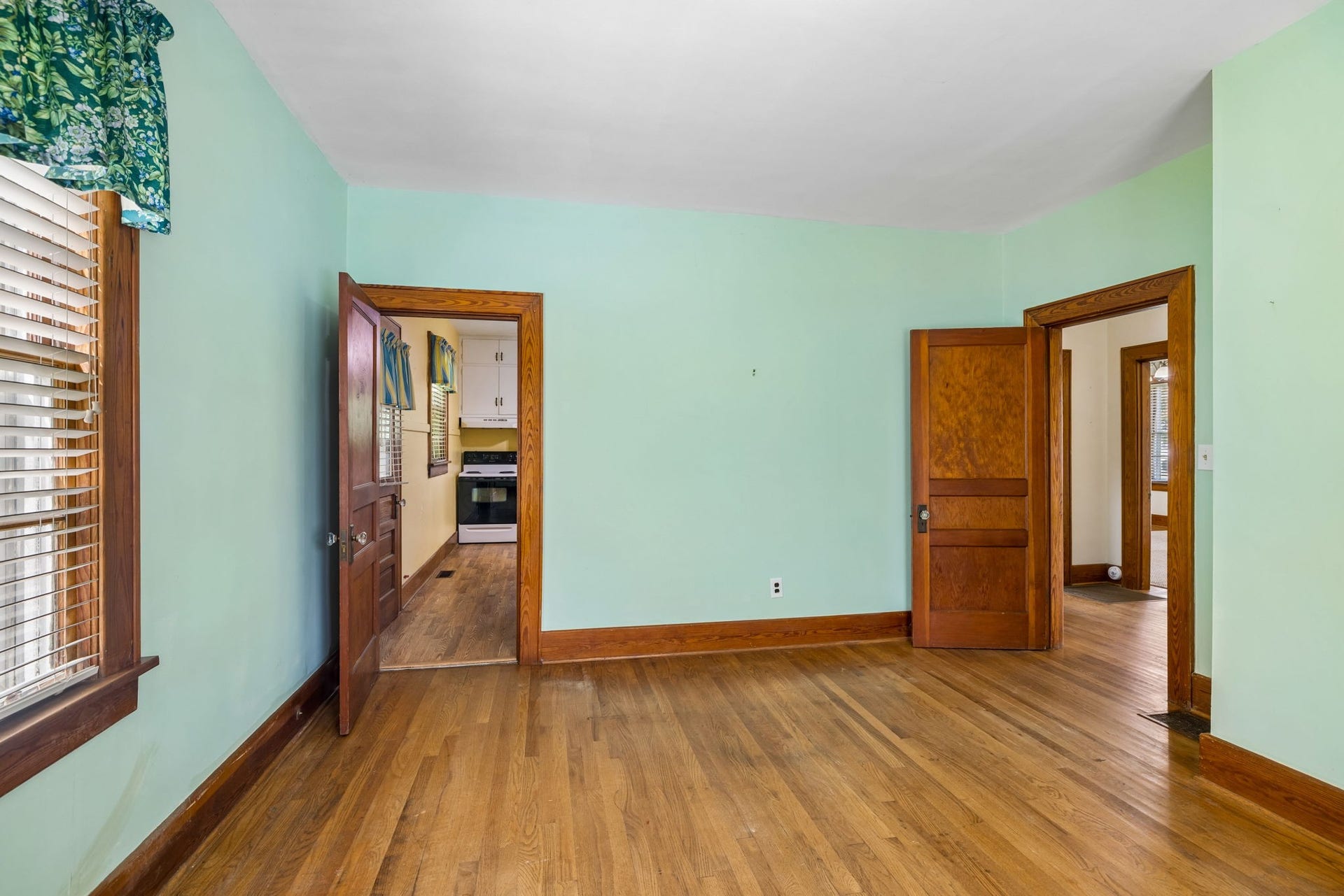 2116 Denham Ave, Columbia, TN 38401 2116 Denham Ave, Columbia, TN 38401