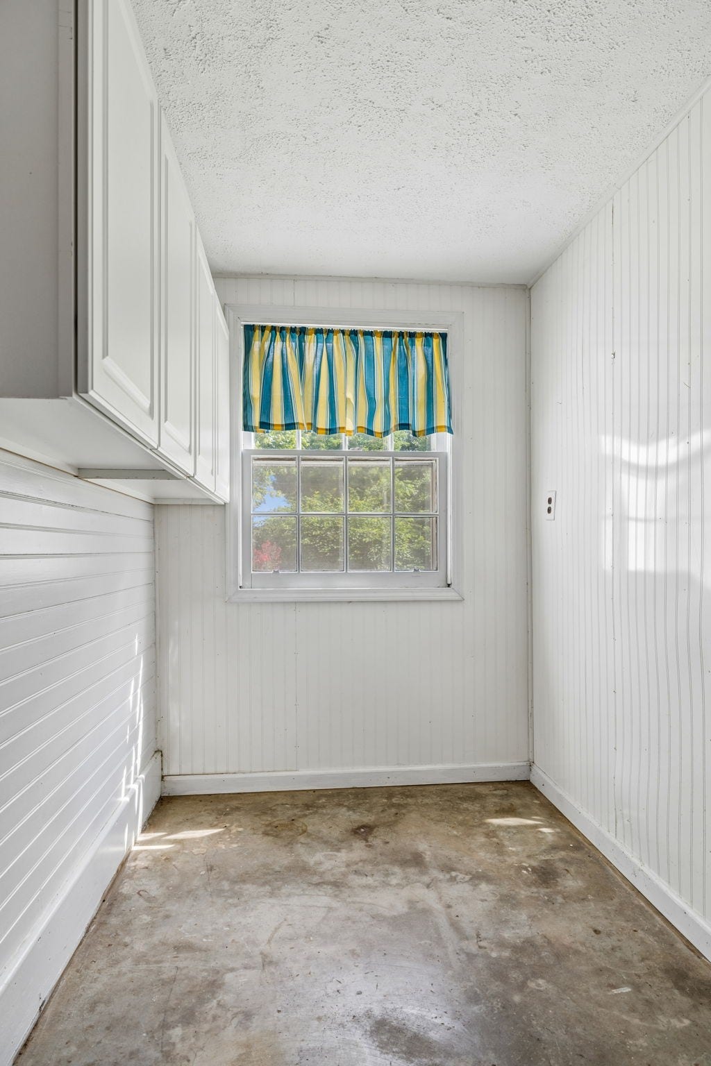 2116 Denham Ave, Columbia, TN 38401 2116 Denham Ave, Columbia, TN 38401
