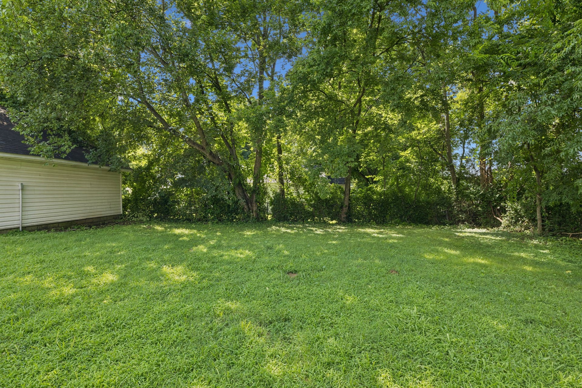 2116 Denham Ave, Columbia, TN 38401 2116 Denham Ave, Columbia, TN 38401