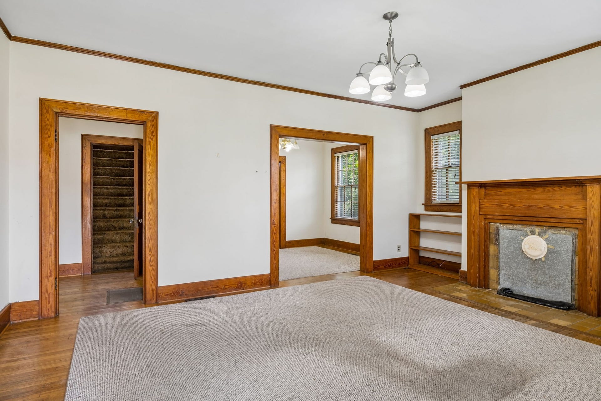 2116 Denham Ave, Columbia, TN 38401 2116 Denham Ave, Columbia, TN 38401