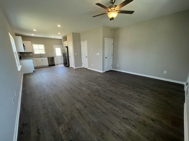 224 Tara Ct, Columbia, TN 38401