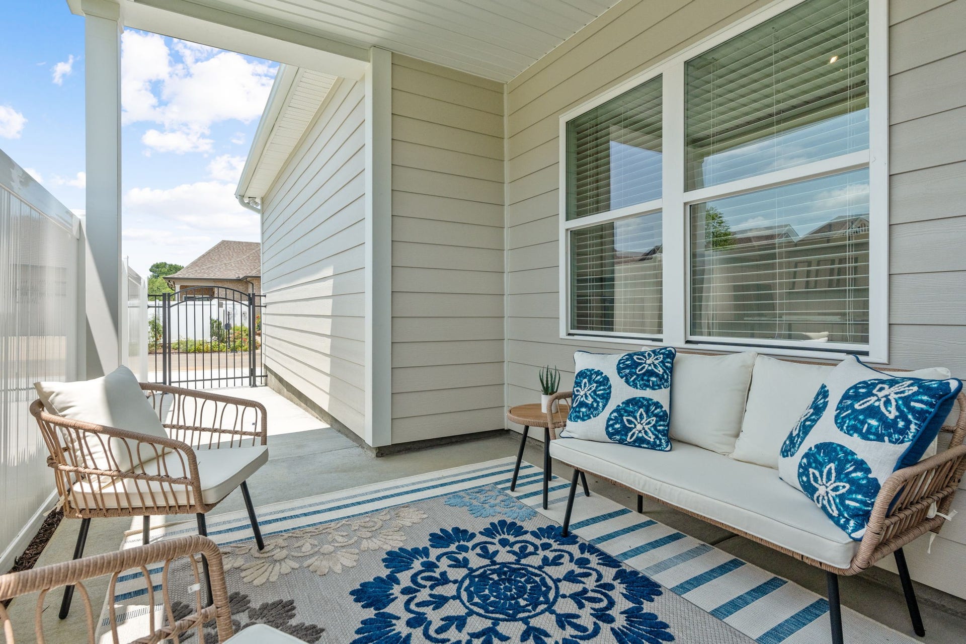 2526 Elmcroft Avenue, Murfreesboro, TN 37128 2526 Elmcroft Avenue, Murfreesboro, TN 37128