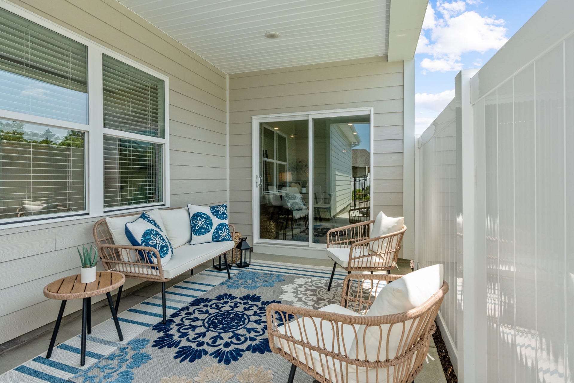 2526 Elmcroft Avenue, Murfreesboro, TN 37128 2526 Elmcroft Avenue, Murfreesboro, TN 37128