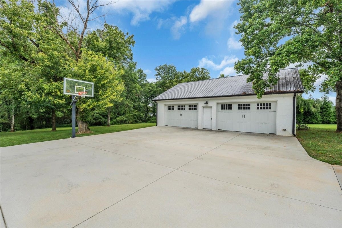 1408 Powers Bridge Rd, Manchester, TN 37355 1408 Powers Bridge Rd, Manchester, TN 37355