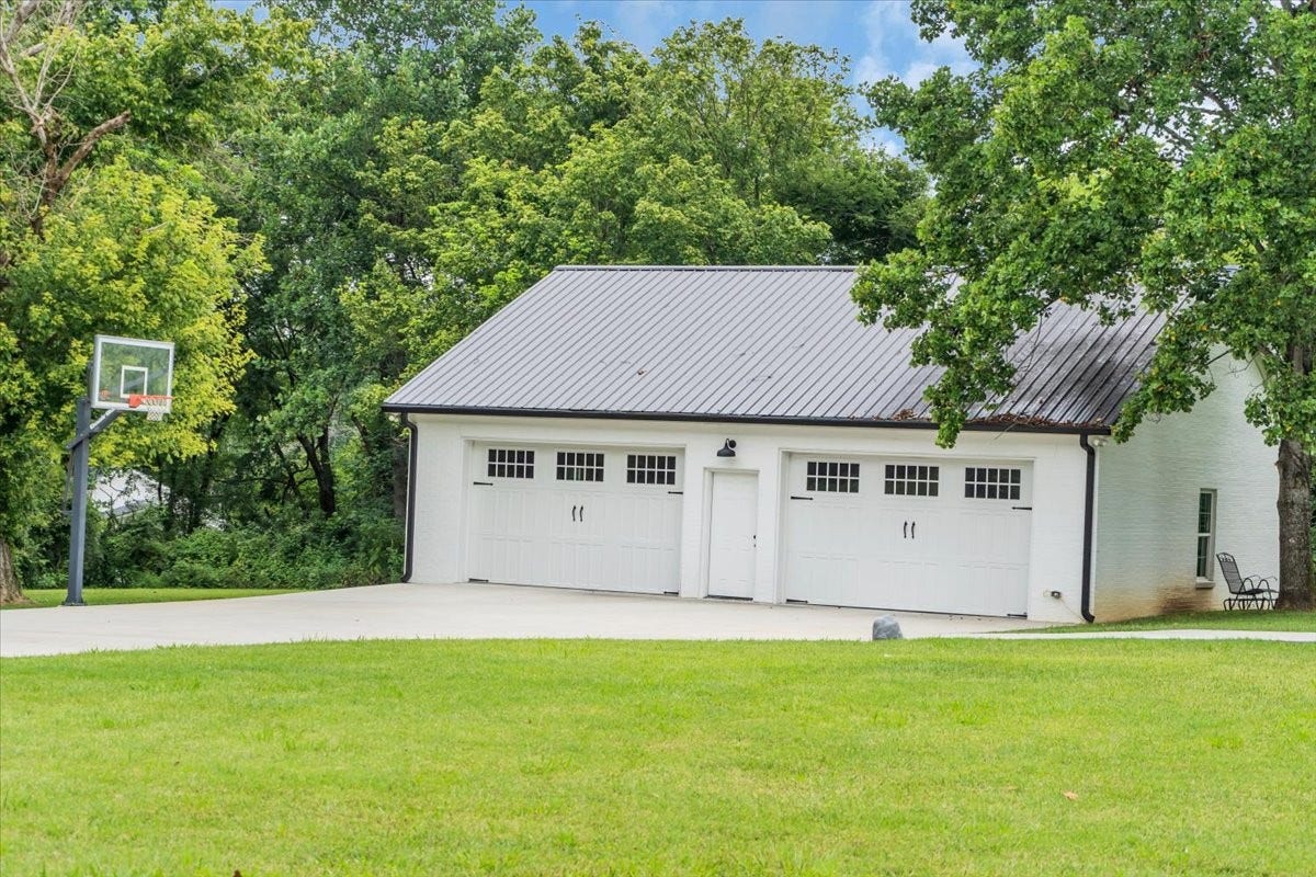1408 Powers Bridge Rd, Manchester, TN 37355 1408 Powers Bridge Rd, Manchester, TN 37355
