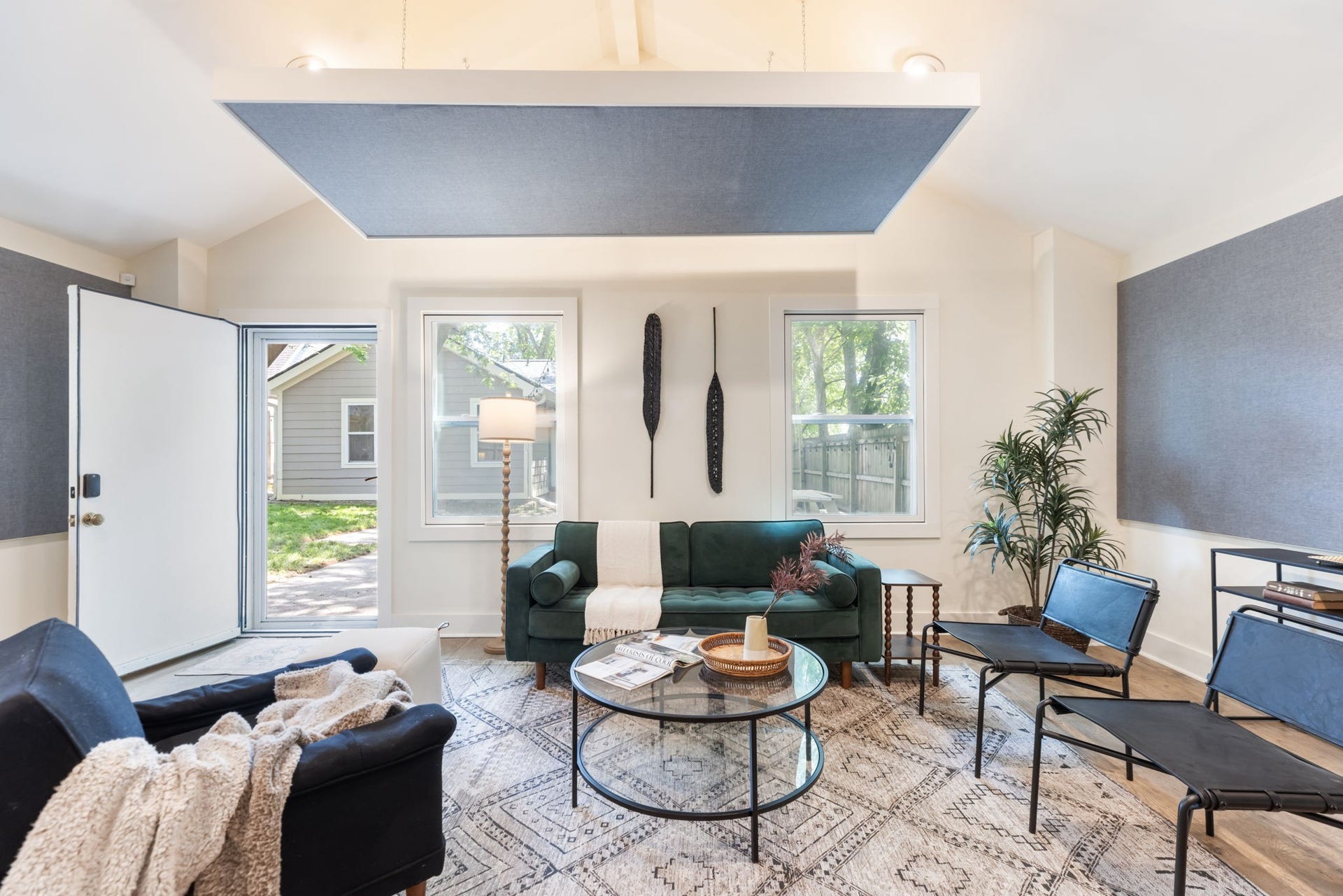 877 Carter St, Nashville, TN 37206 877 Carter St, Nashville, TN 37206
