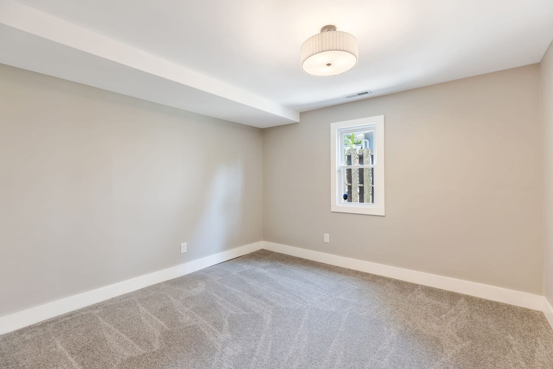 877 Carter St, Nashville, TN 37206 877 Carter St, Nashville, TN 37206