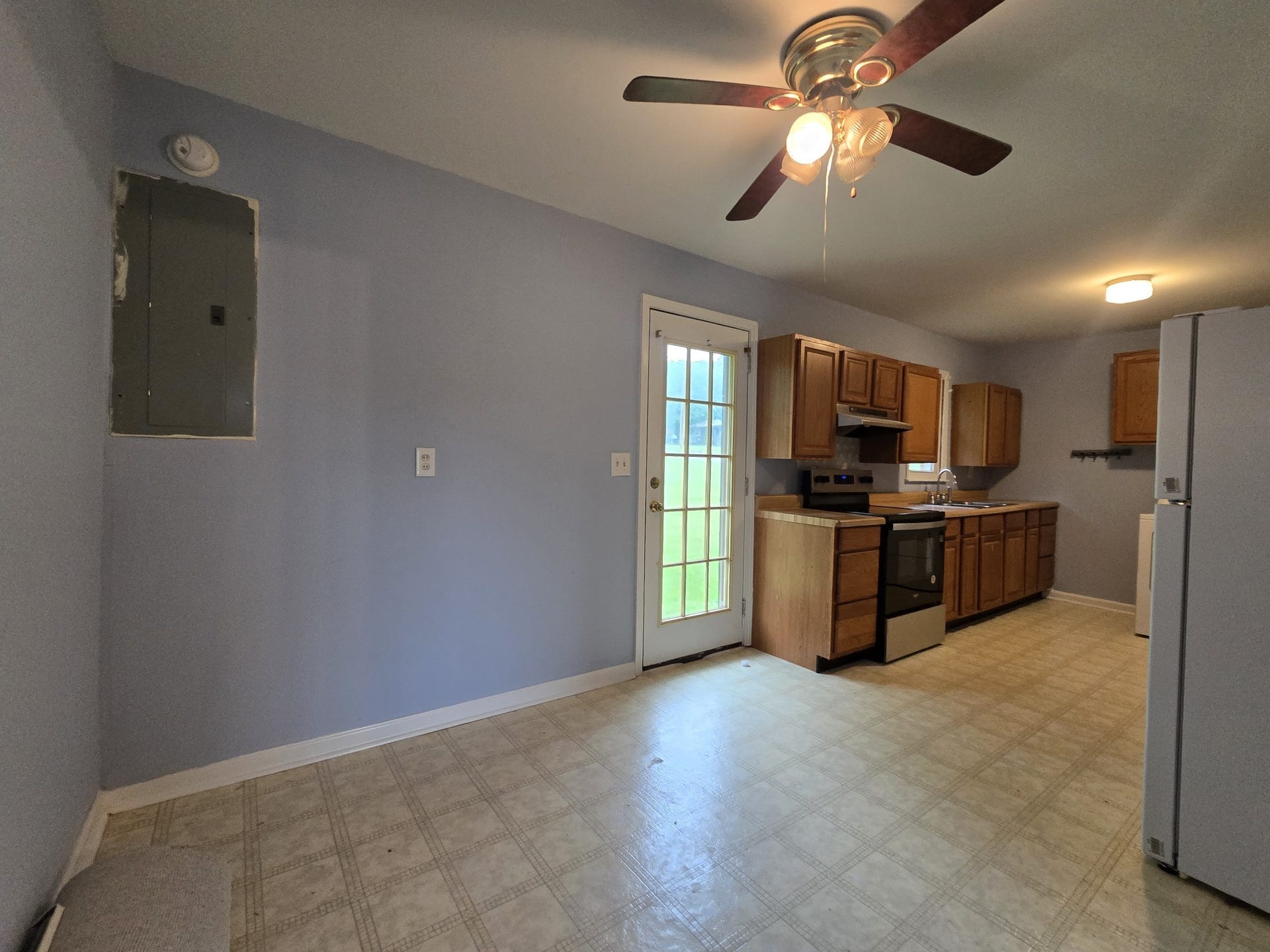 1645 White Dr, Lewisburg, TN 37091 1645 White Dr, Lewisburg, TN 37091