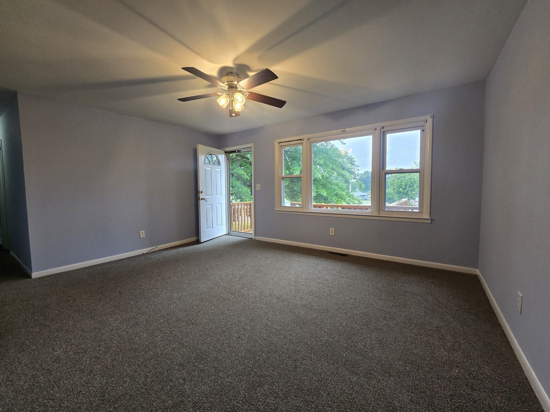 1645 White Dr, Lewisburg, TN 37091 1645 White Dr, Lewisburg, TN 37091