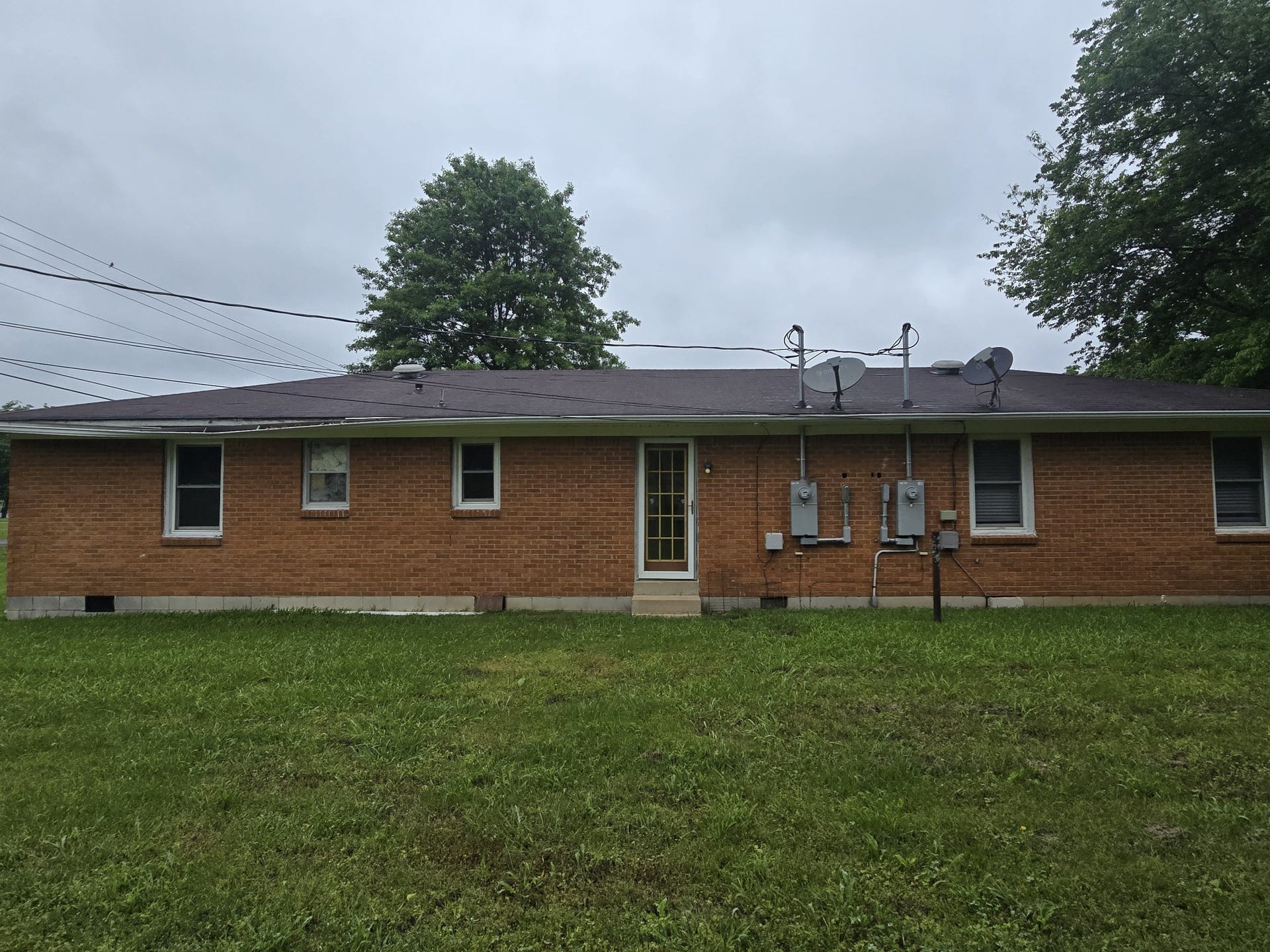 1645 White Dr, Lewisburg, TN 37091 1645 White Dr, Lewisburg, TN 37091
