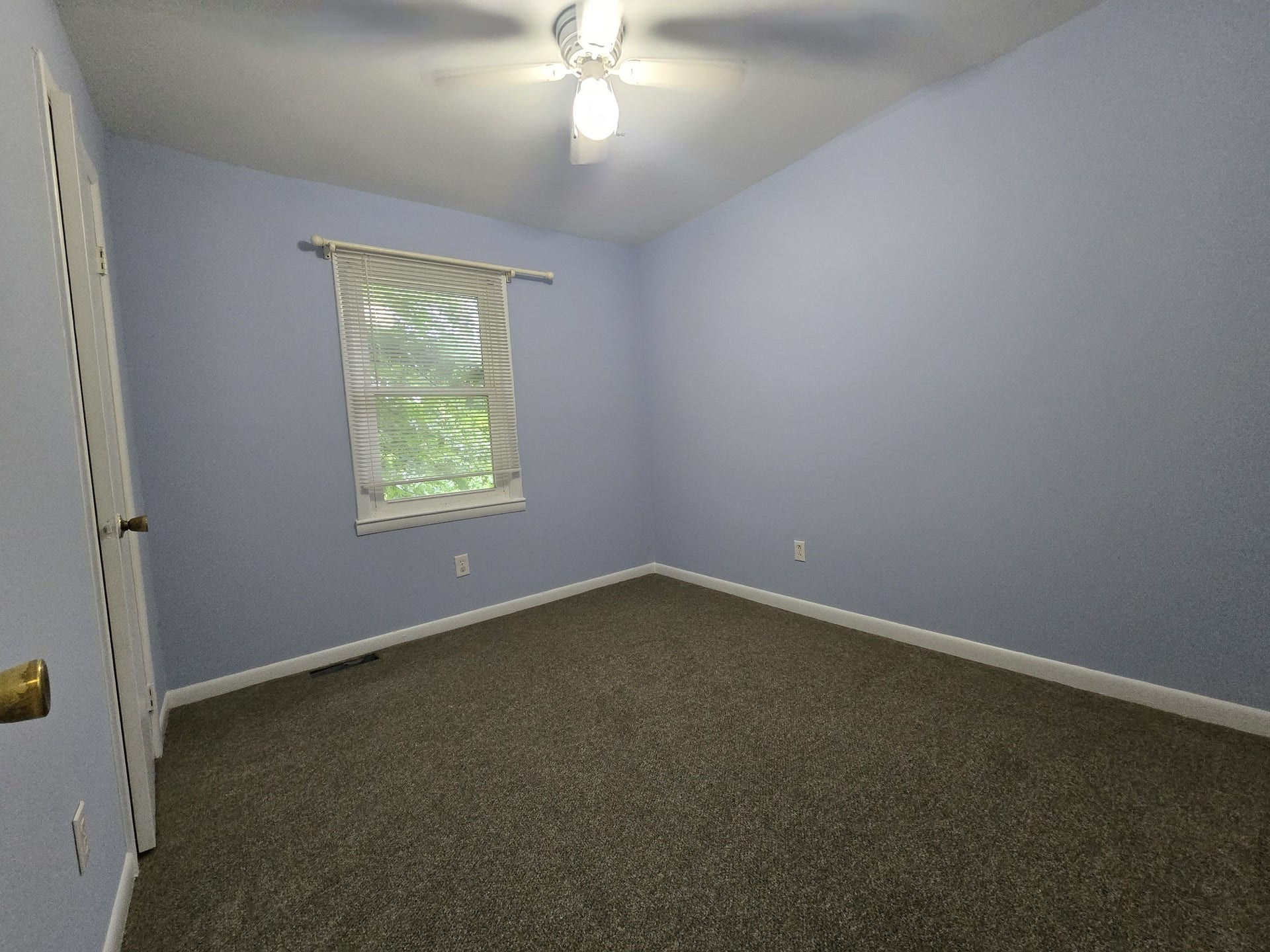 1645 White Dr, Lewisburg, TN 37091 1645 White Dr, Lewisburg, TN 37091