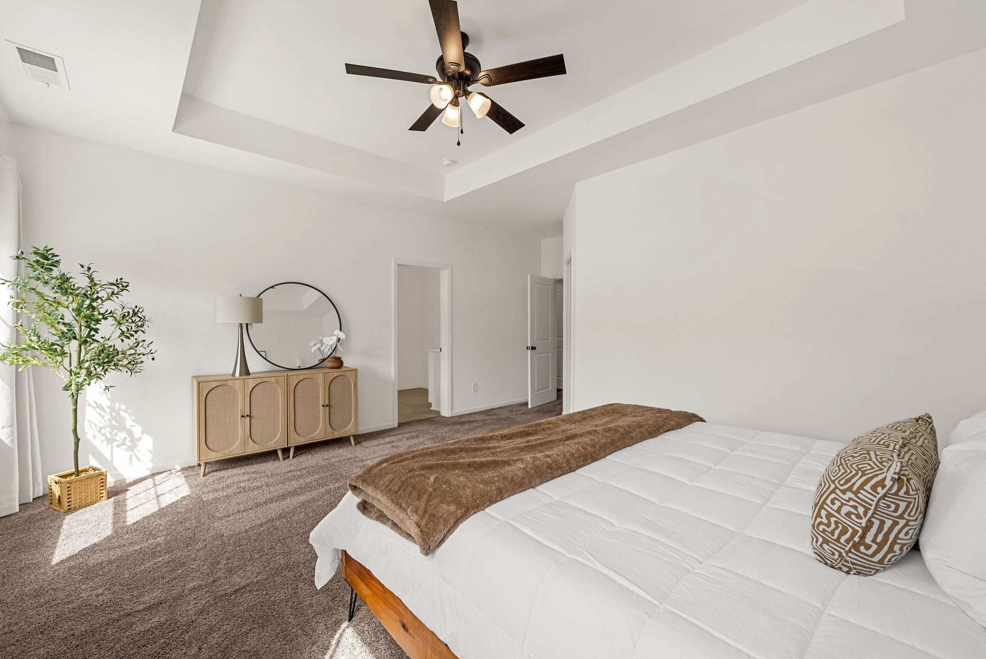 325 Geneva Ln, Columbia, TN 38401 325 Geneva Ln, Columbia, TN 38401