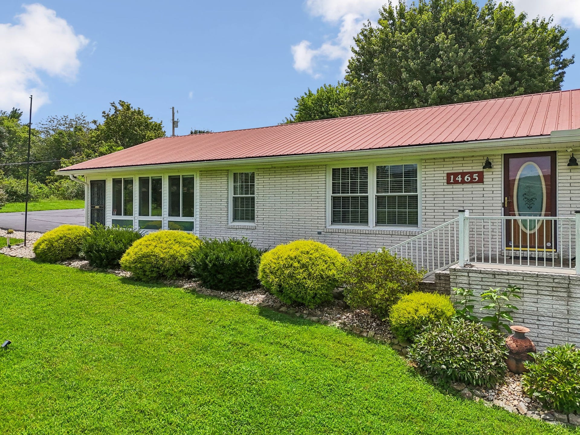 1465 Murfreesboro Rd, Woodbury, TN 37190 1465 Murfreesboro Rd, Woodbury, TN 37190