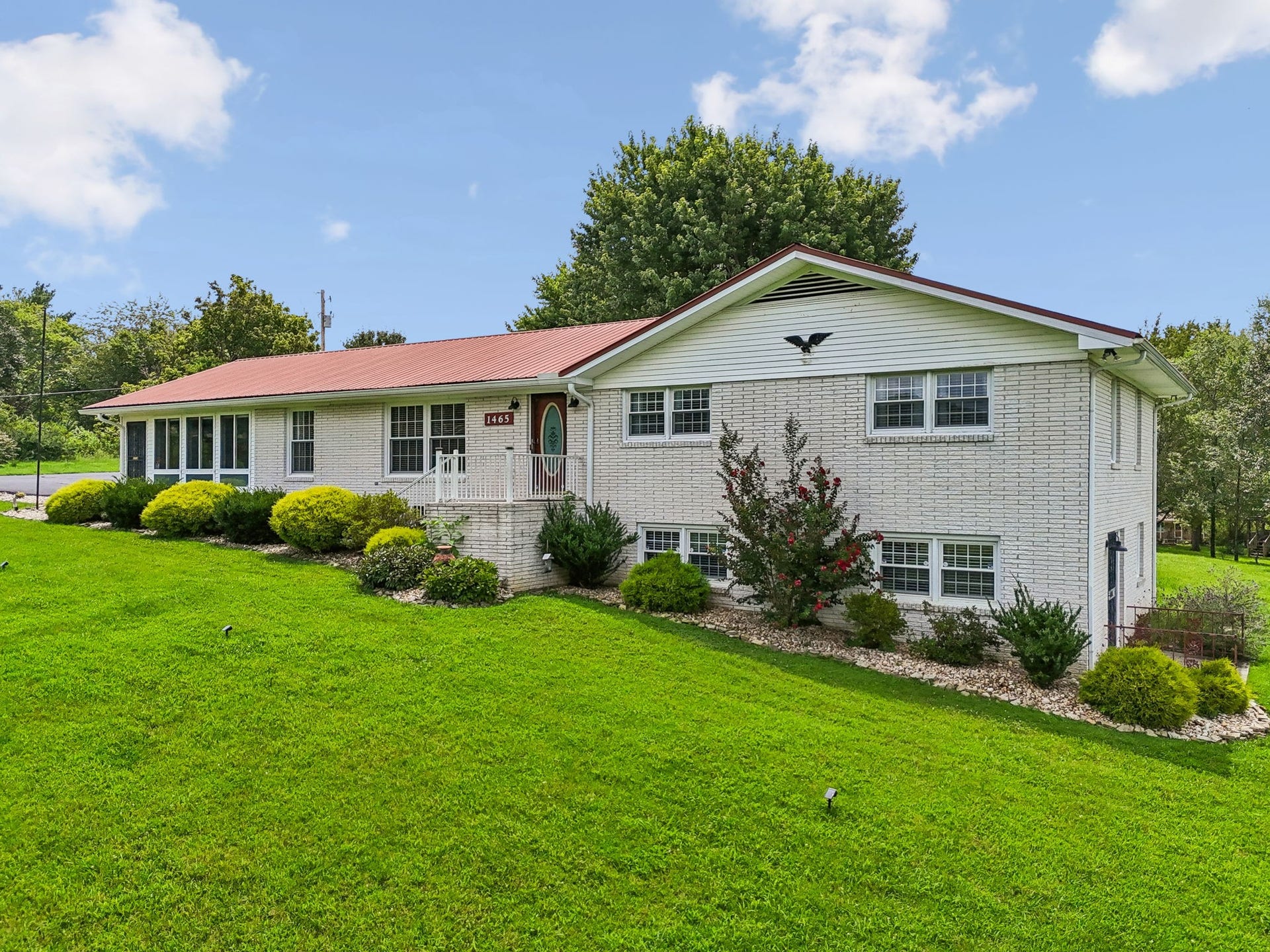 1465 Murfreesboro Rd, Woodbury, TN 37190 1465 Murfreesboro Rd, Woodbury, TN 37190
