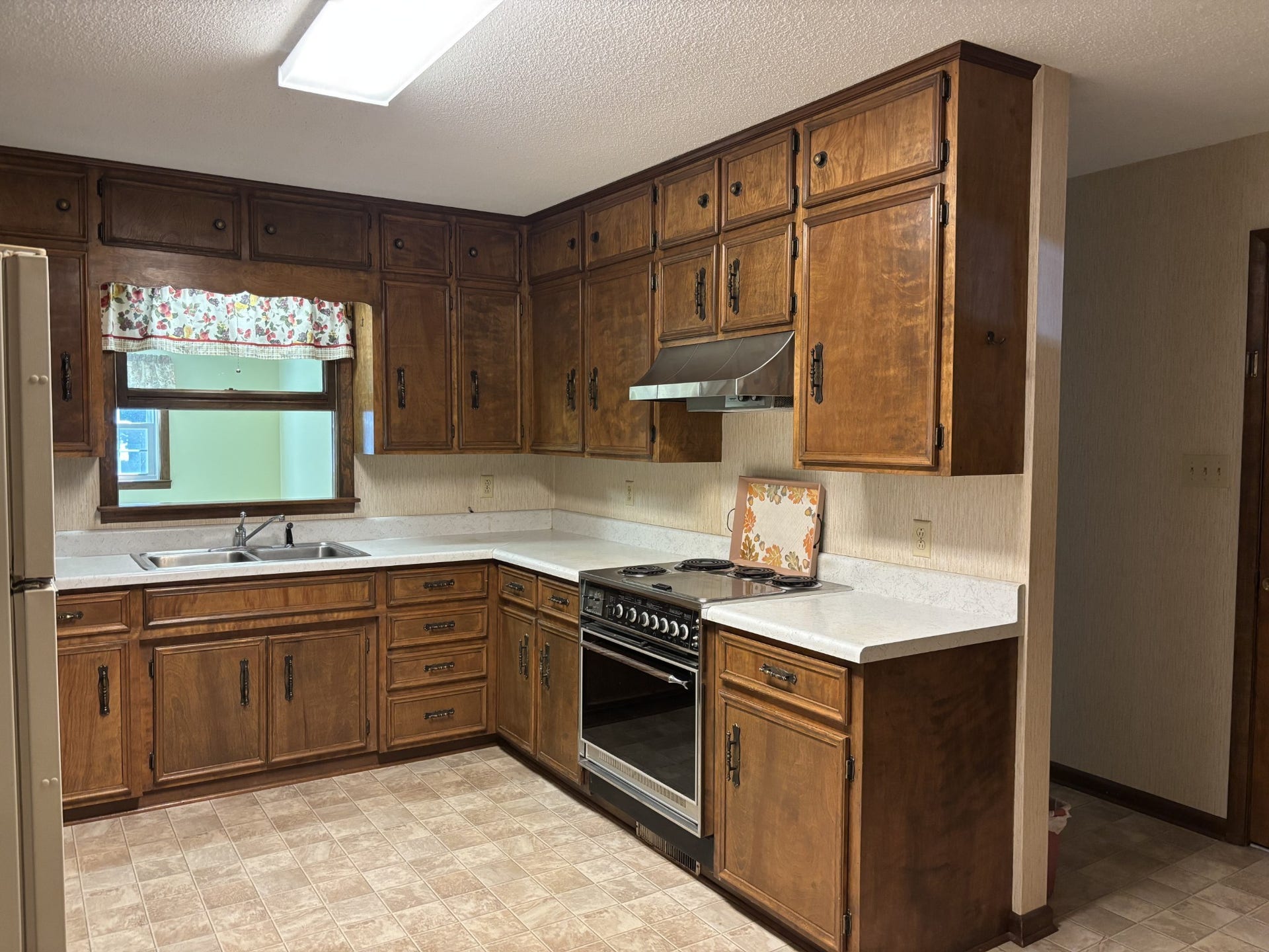 141 Doak Rd, Manchester, TN 37355 141 Doak Rd, Manchester, TN 37355