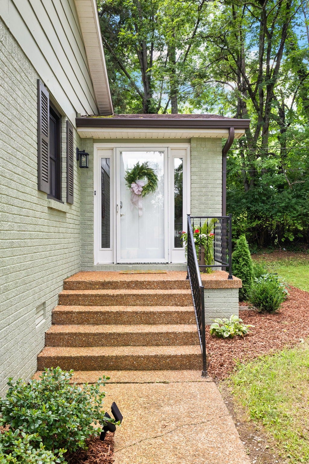 2879 Lyncrest Dr, Nashville, TN 37214 2879 Lyncrest Dr, Nashville, TN 37214