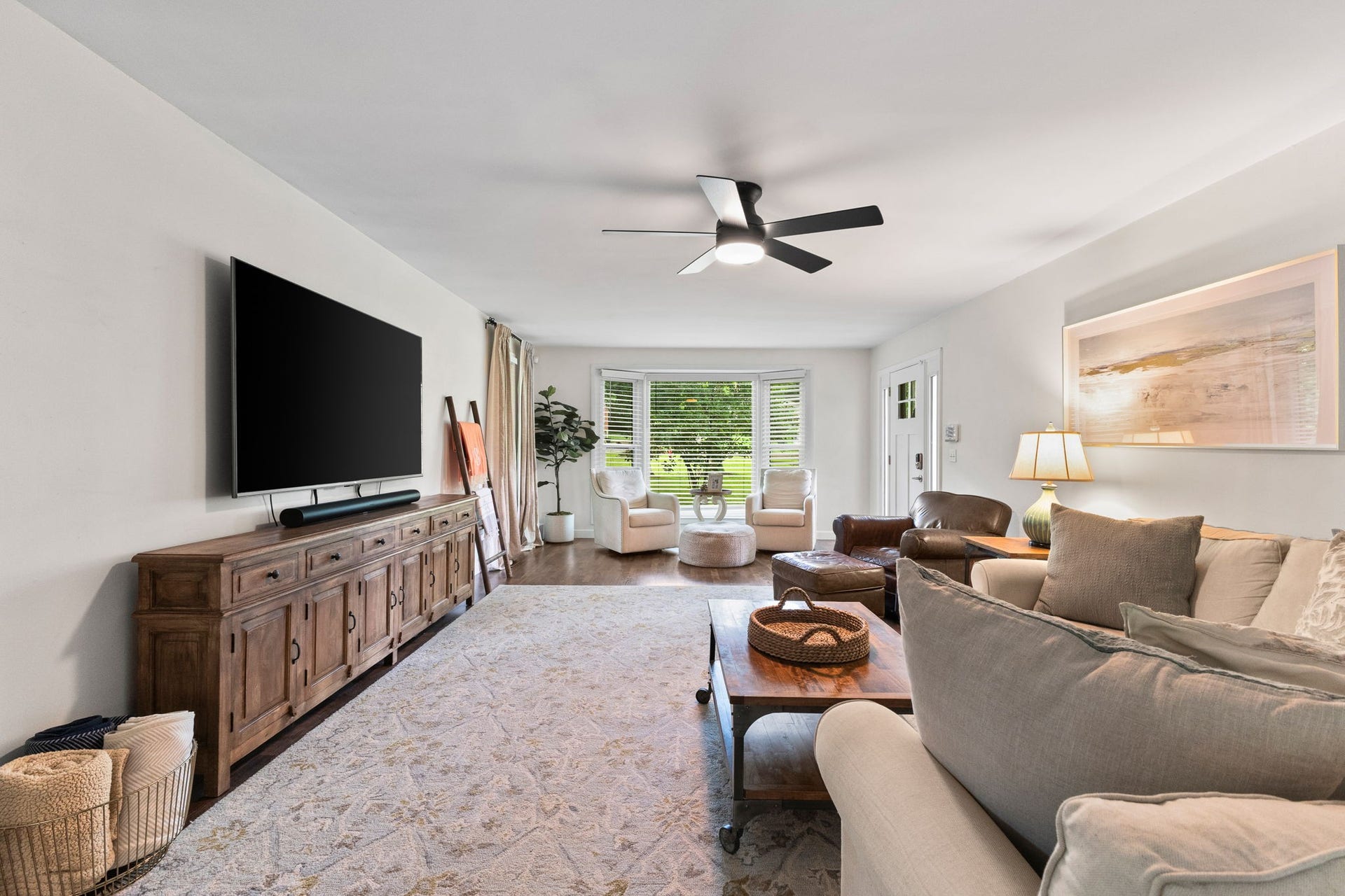 2879 Lyncrest Dr, Nashville, TN 37214 2879 Lyncrest Dr, Nashville, TN 37214