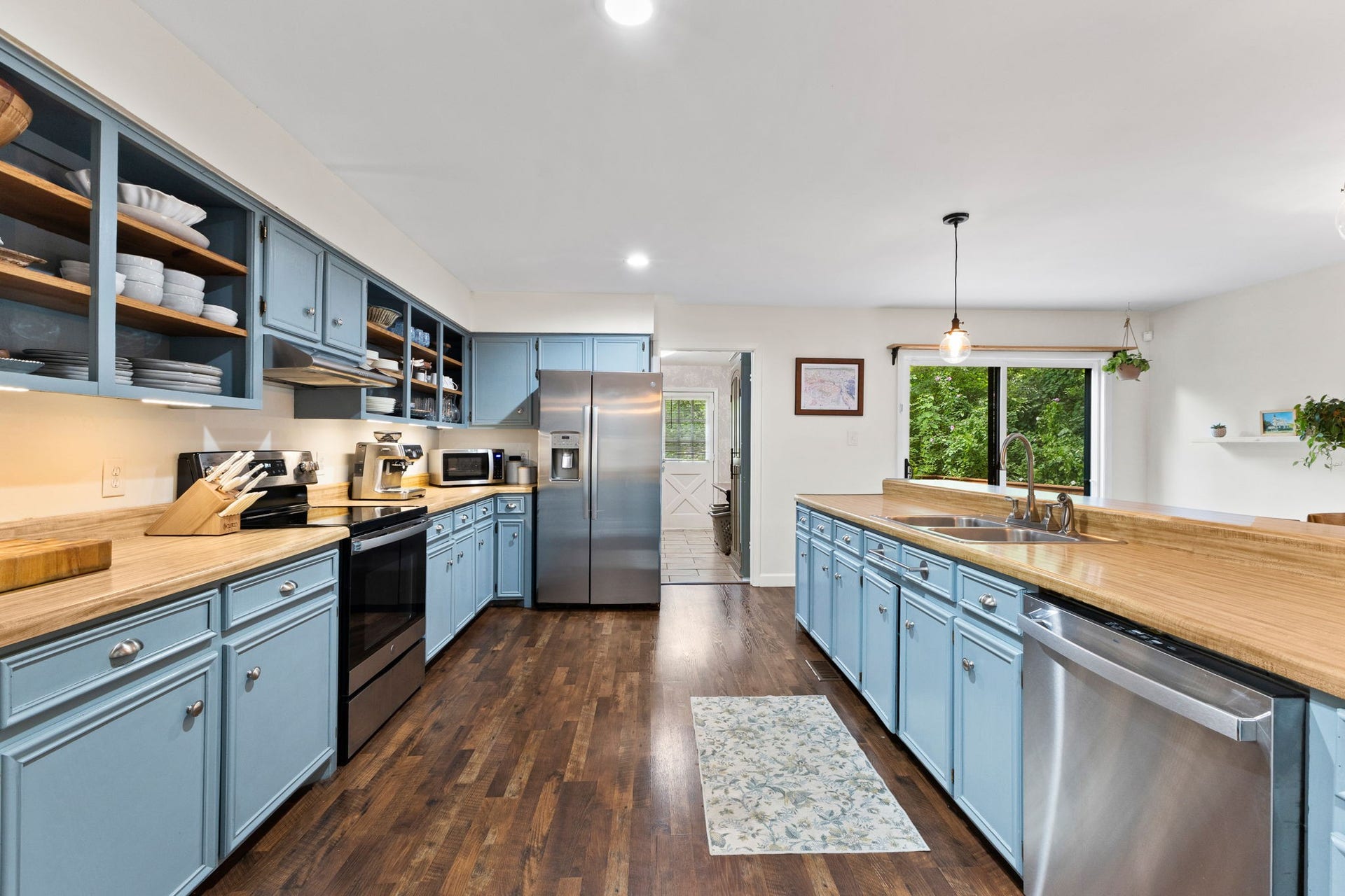 2879 Lyncrest Dr, Nashville, TN 37214 2879 Lyncrest Dr, Nashville, TN 37214