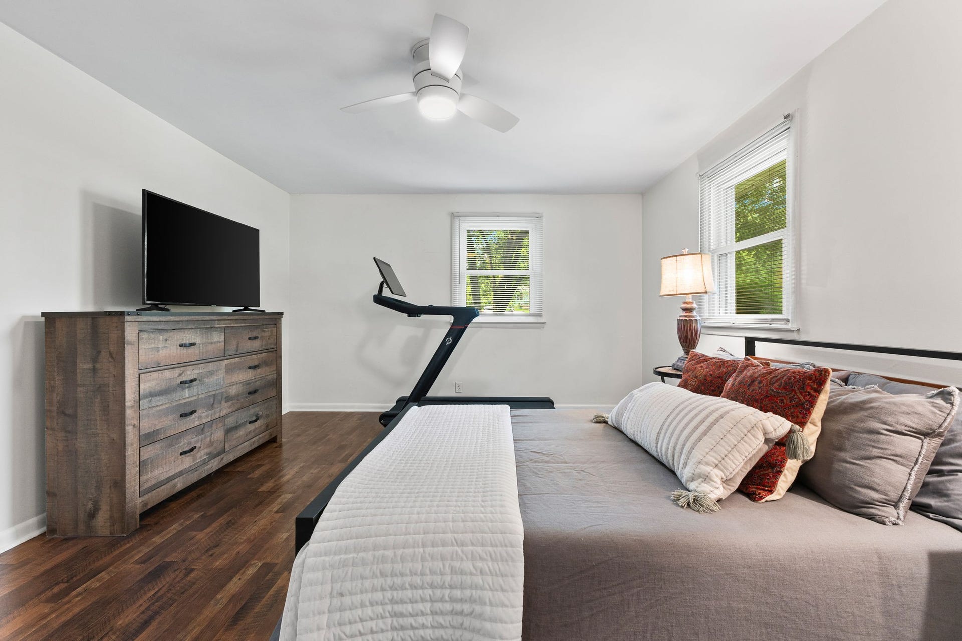 2879 Lyncrest Dr, Nashville, TN 37214 2879 Lyncrest Dr, Nashville, TN 37214