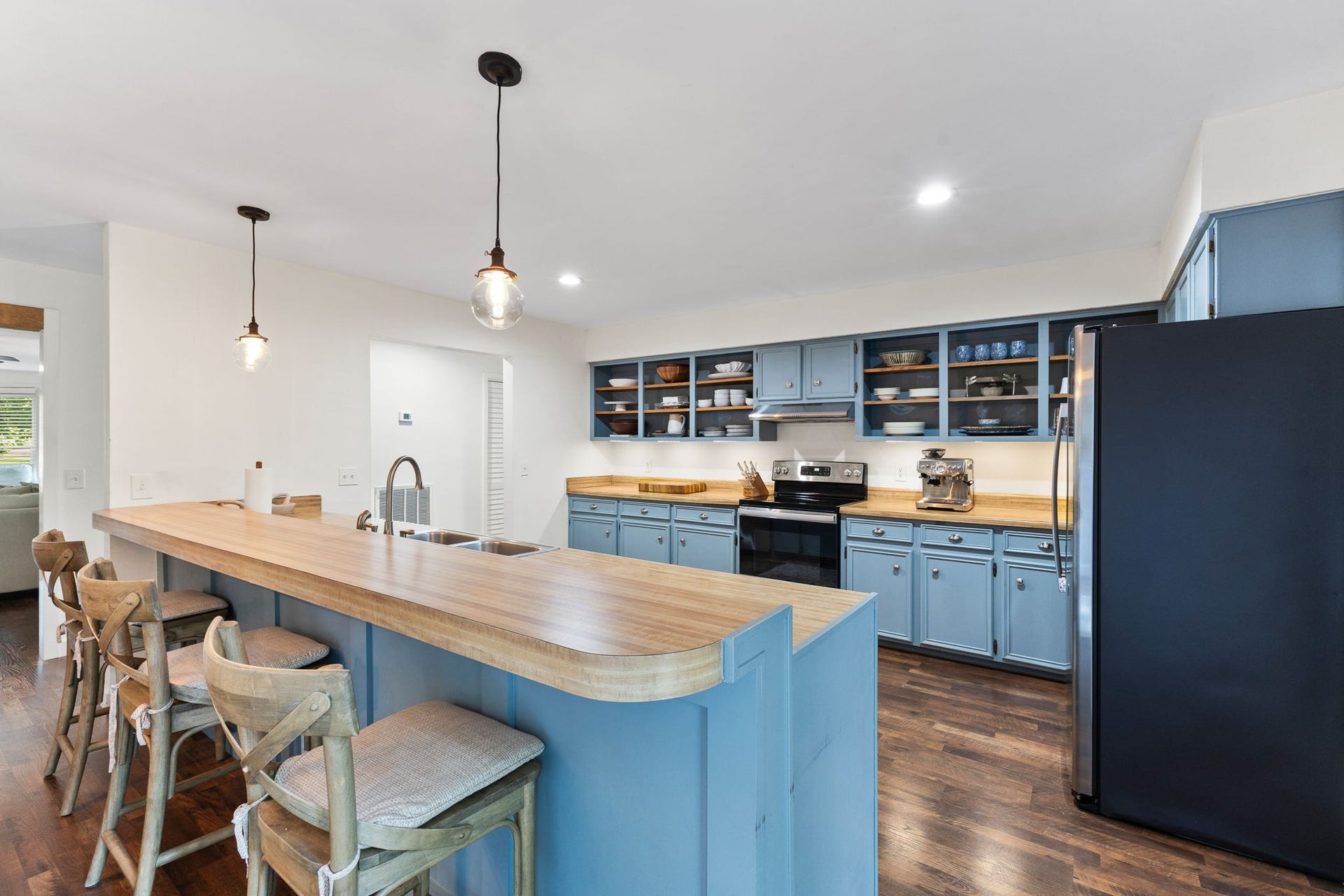2879 Lyncrest Dr, Nashville, TN 37214 2879 Lyncrest Dr, Nashville, TN 37214