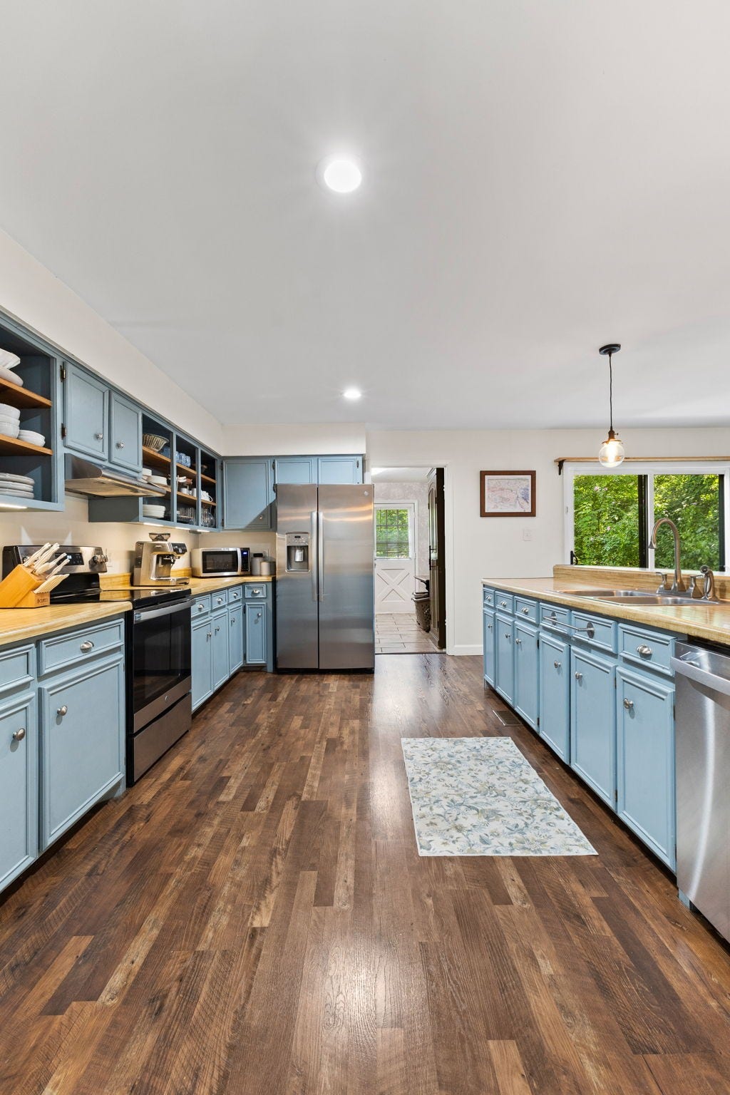 2879 Lyncrest Dr, Nashville, TN 37214 2879 Lyncrest Dr, Nashville, TN 37214