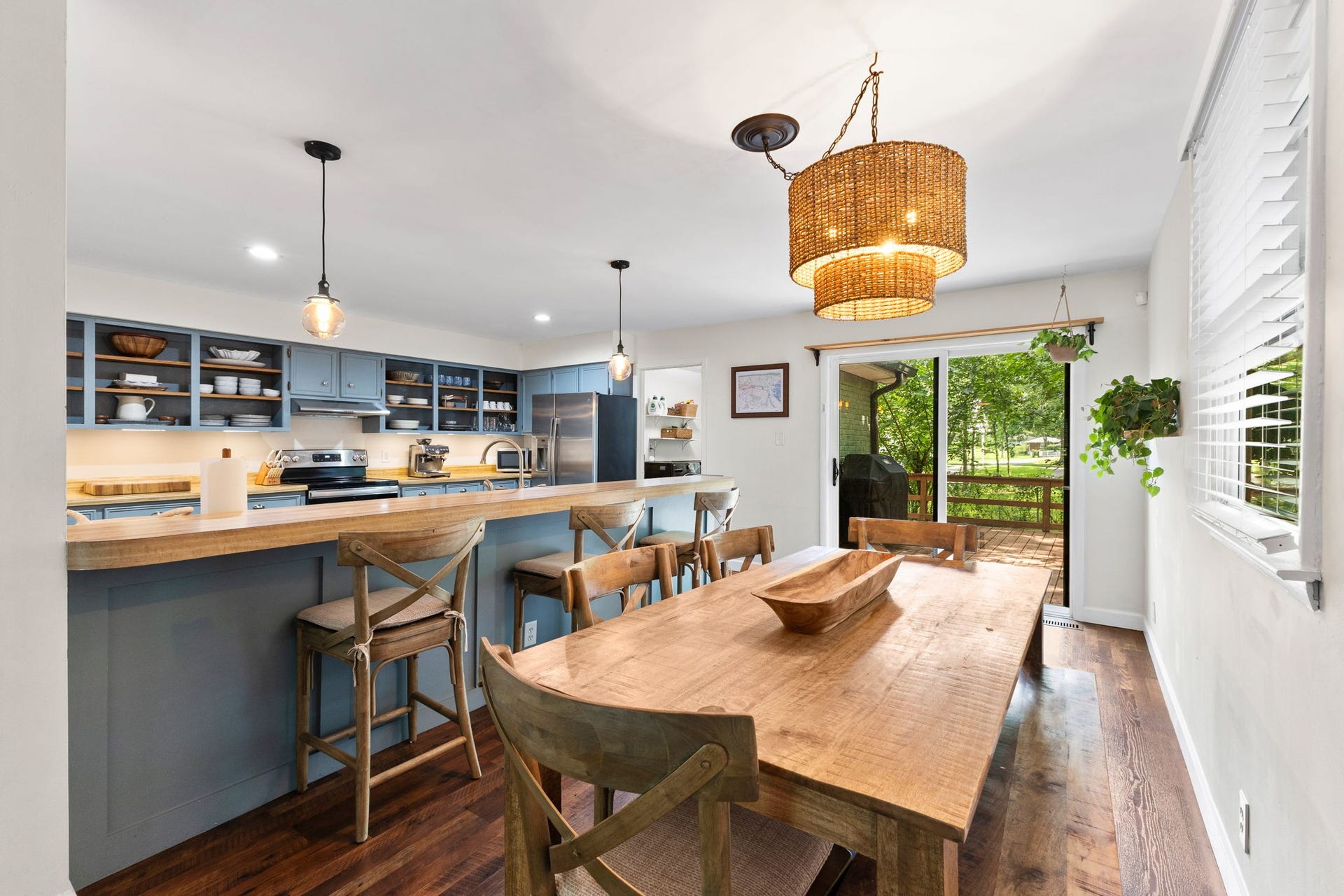 2879 Lyncrest Dr, Nashville, TN 37214 2879 Lyncrest Dr, Nashville, TN 37214