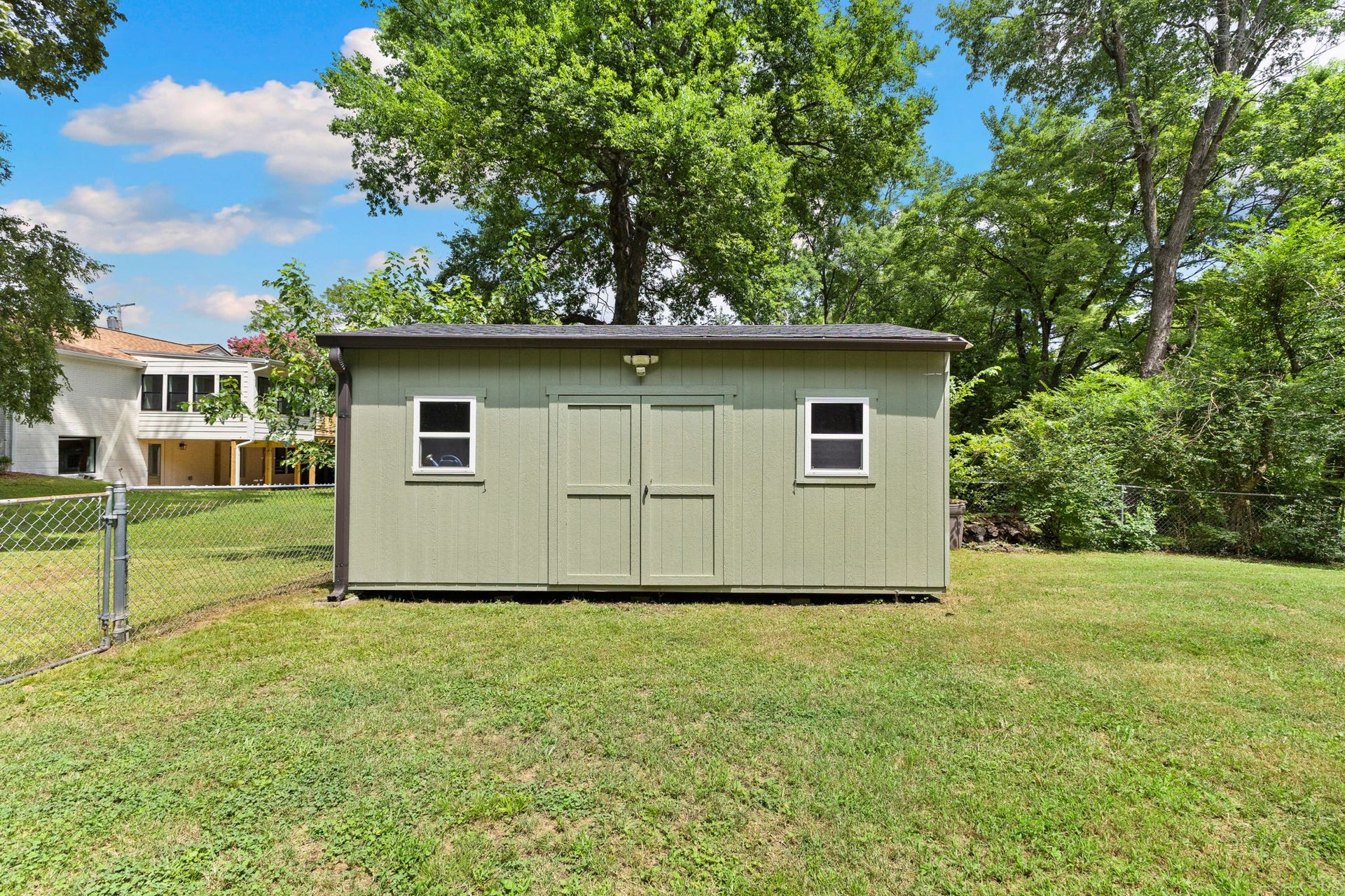 2879 Lyncrest Dr, Nashville, TN 37214 2879 Lyncrest Dr, Nashville, TN 37214