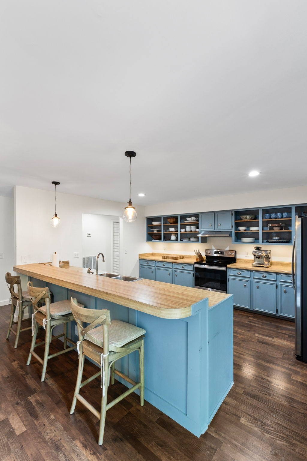 2879 Lyncrest Dr, Nashville, TN 37214 2879 Lyncrest Dr, Nashville, TN 37214