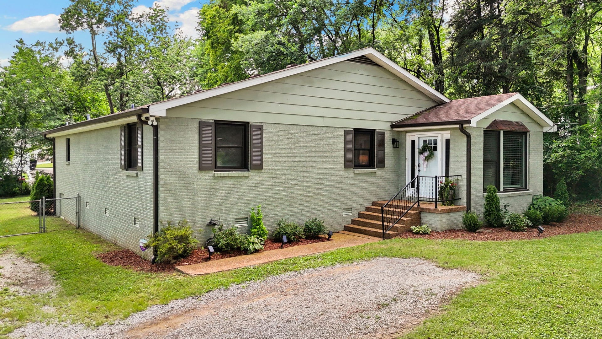 2879 Lyncrest Dr, Nashville, TN 37214 2879 Lyncrest Dr, Nashville, TN 37214