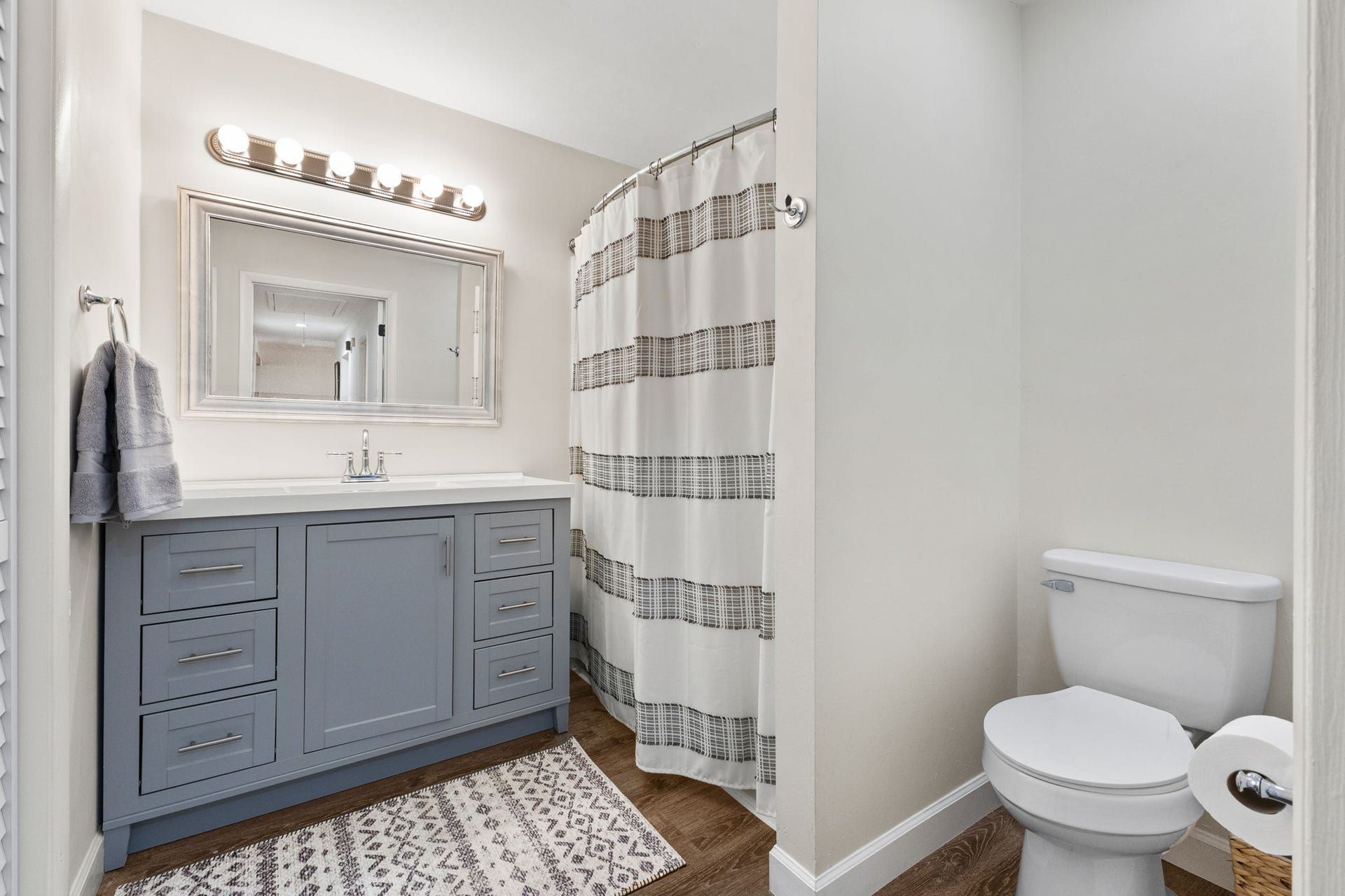 2879 Lyncrest Dr, Nashville, TN 37214 2879 Lyncrest Dr, Nashville, TN 37214