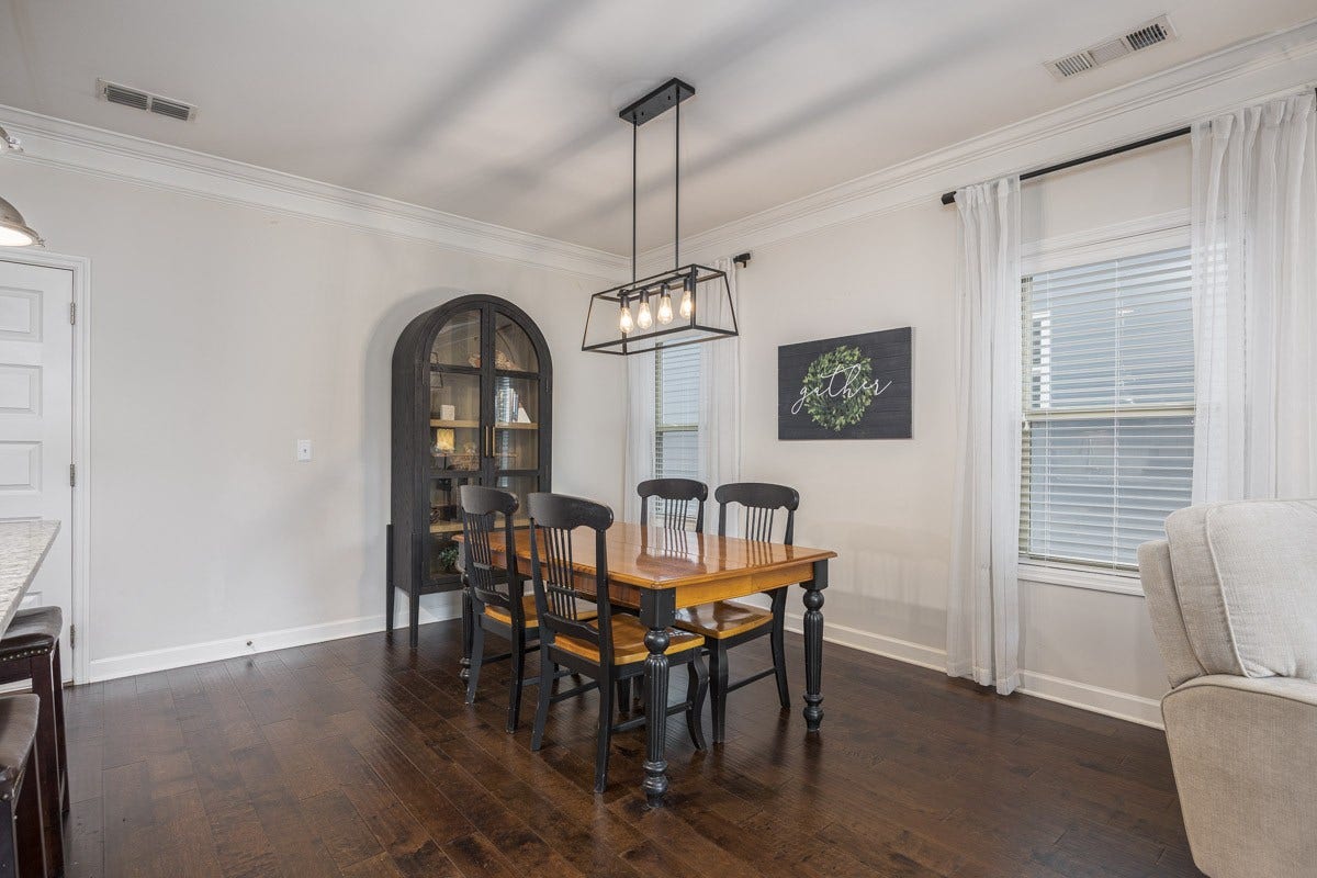 7392 Old Harding Pike, Nashville, TN 37221 7392 Old Harding Pike, Nashville, TN 37221