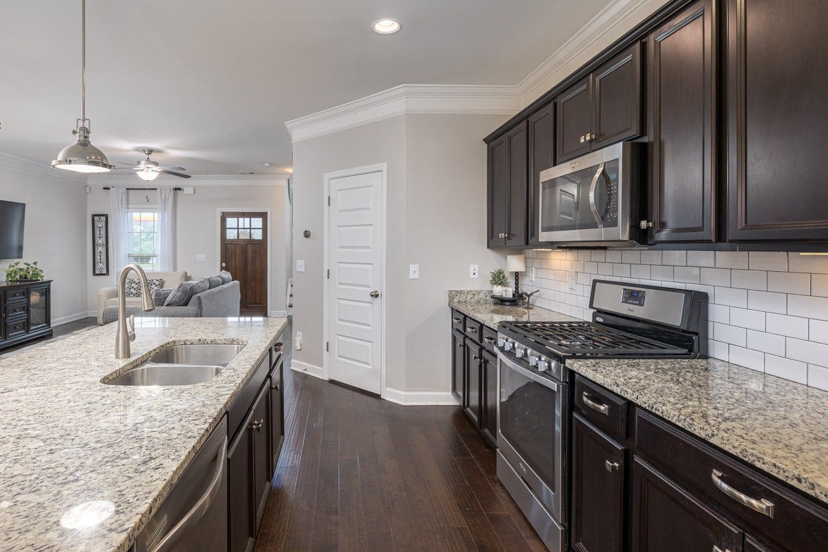 7392 Old Harding Pike, Nashville, TN 37221 7392 Old Harding Pike, Nashville, TN 37221