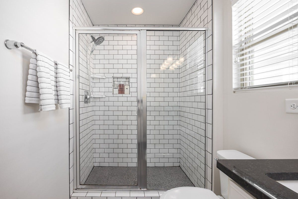 7392 Old Harding Pike, Nashville, TN 37221 7392 Old Harding Pike, Nashville, TN 37221
