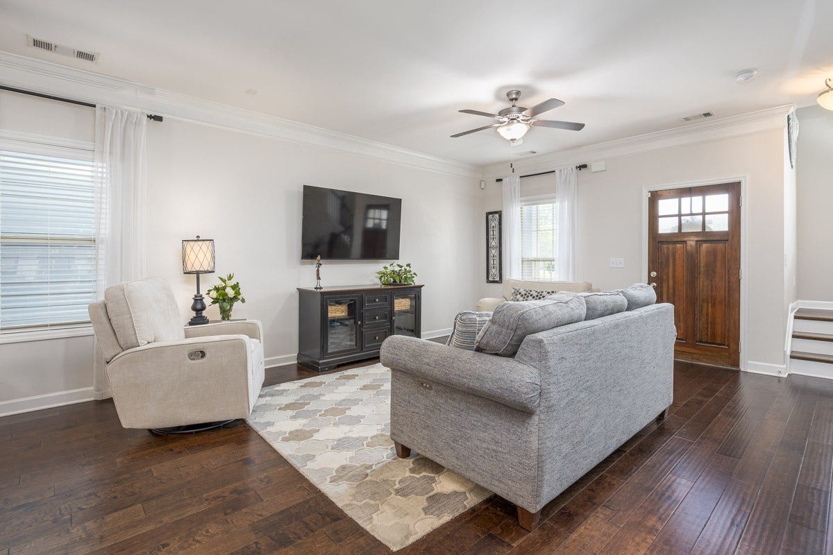 7392 Old Harding Pike, Nashville, TN 37221 7392 Old Harding Pike, Nashville, TN 37221
