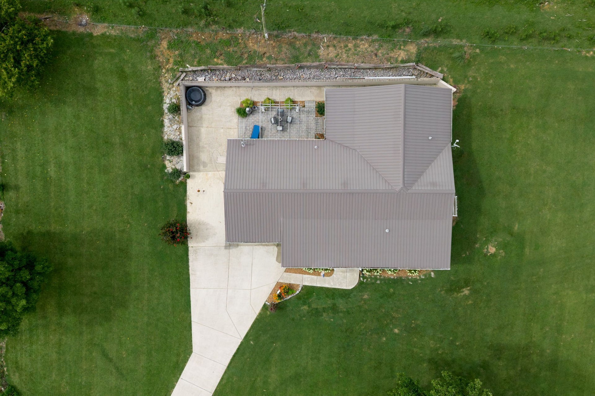 120 Gerald Boyce Rd, Shelbyville, TN 37160 120 Gerald Boyce Rd, Shelbyville, TN 37160