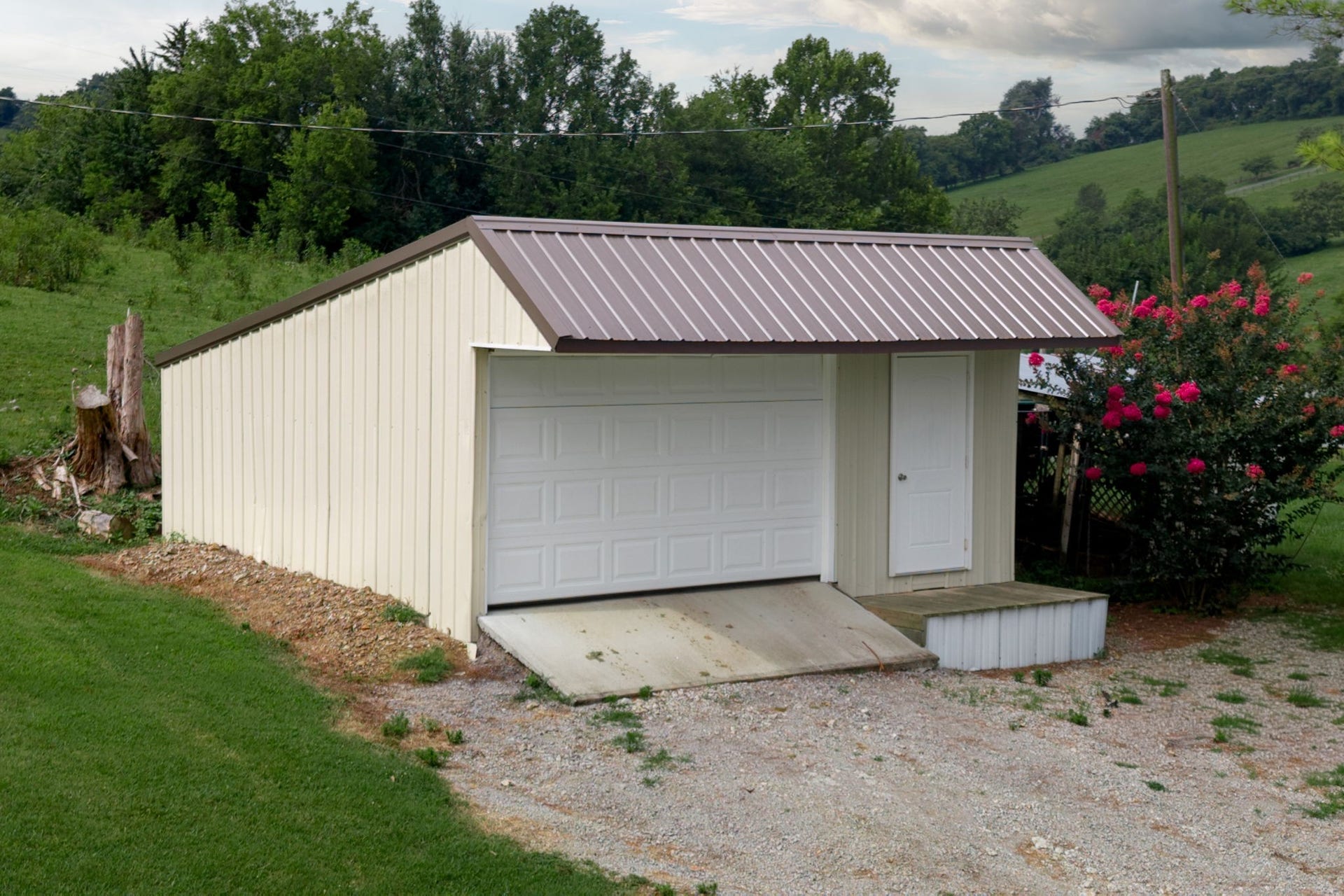 120 Gerald Boyce Rd, Shelbyville, TN 37160 120 Gerald Boyce Rd, Shelbyville, TN 37160