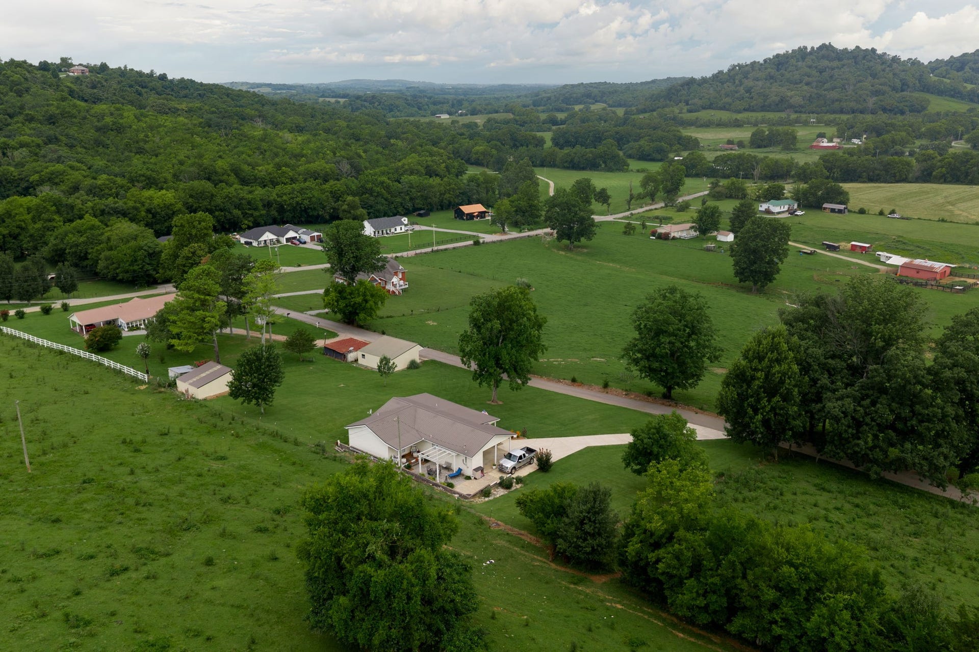 120 Gerald Boyce Rd, Shelbyville, TN 37160 120 Gerald Boyce Rd, Shelbyville, TN 37160